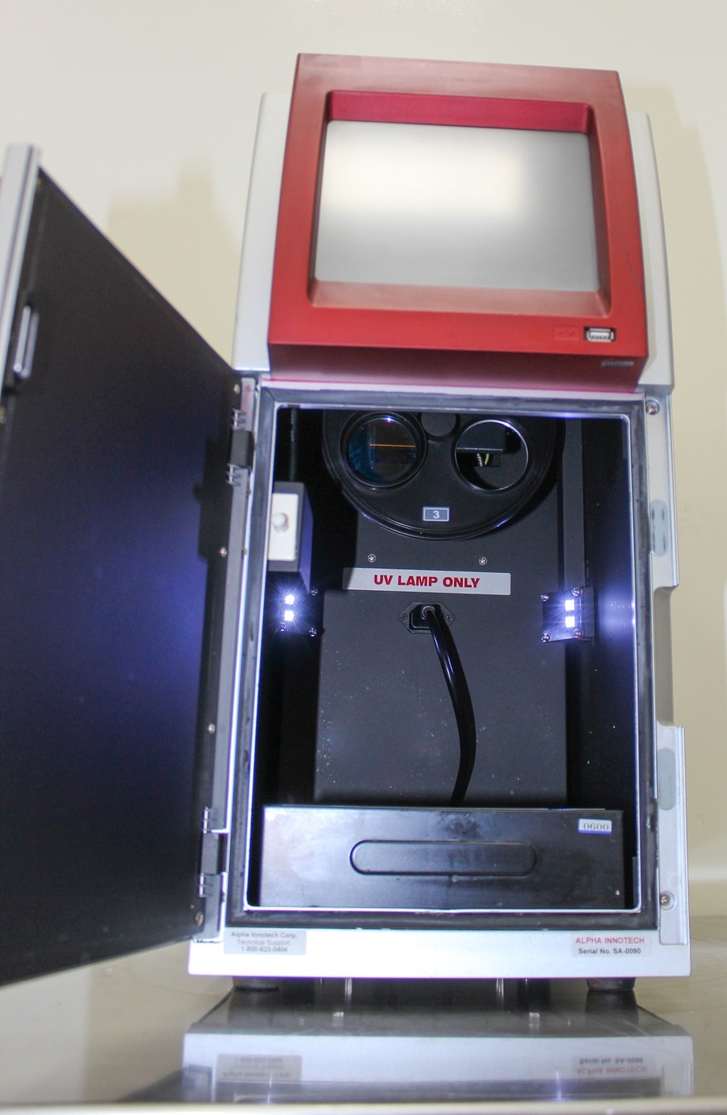 Alpha SA-1000 Imaging System UV Transilluminator Red Gel Imaging Used