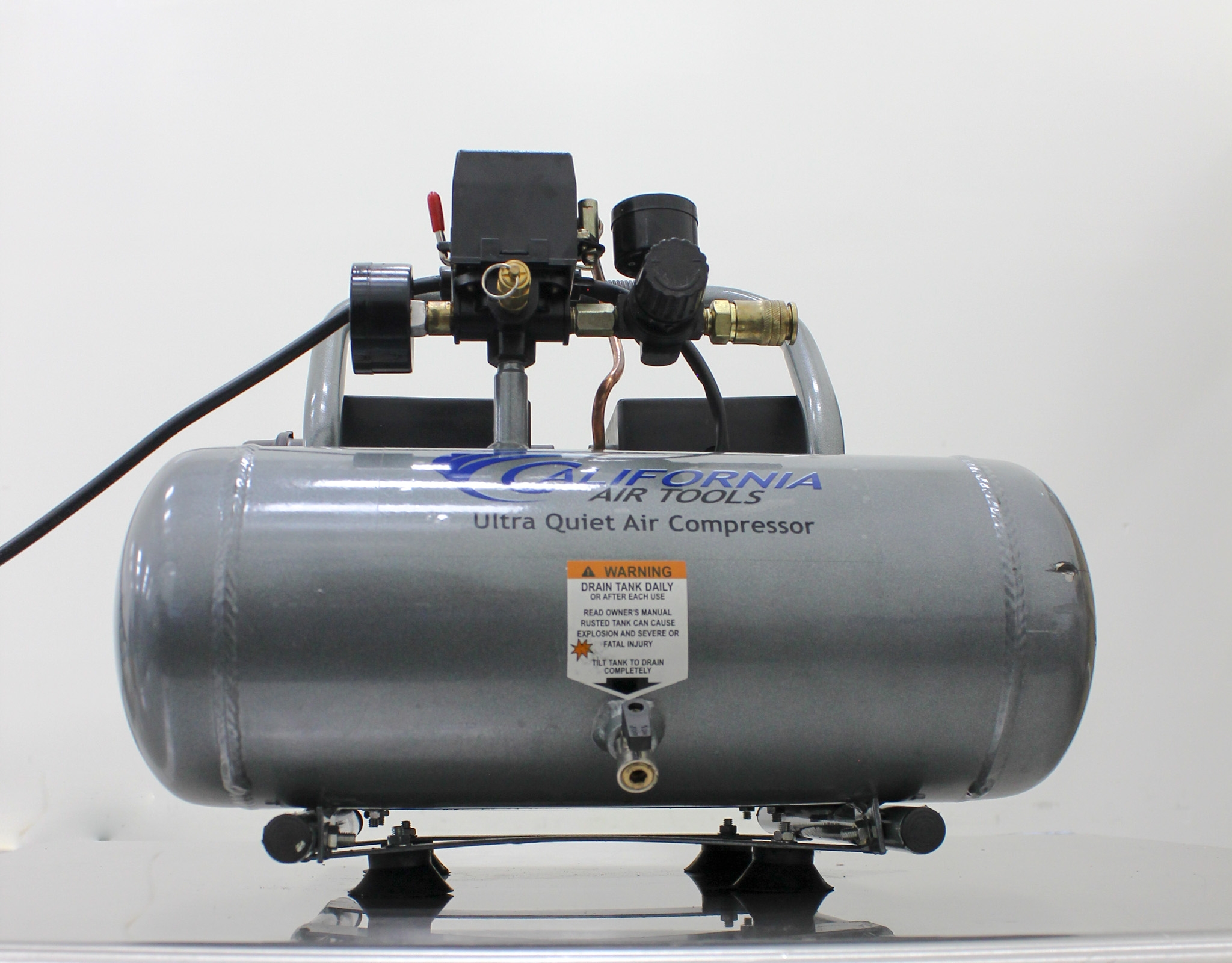 California Air Tools 1610A Oil-Free Air Compressor 1HP, Ultra Quiet, 60dB