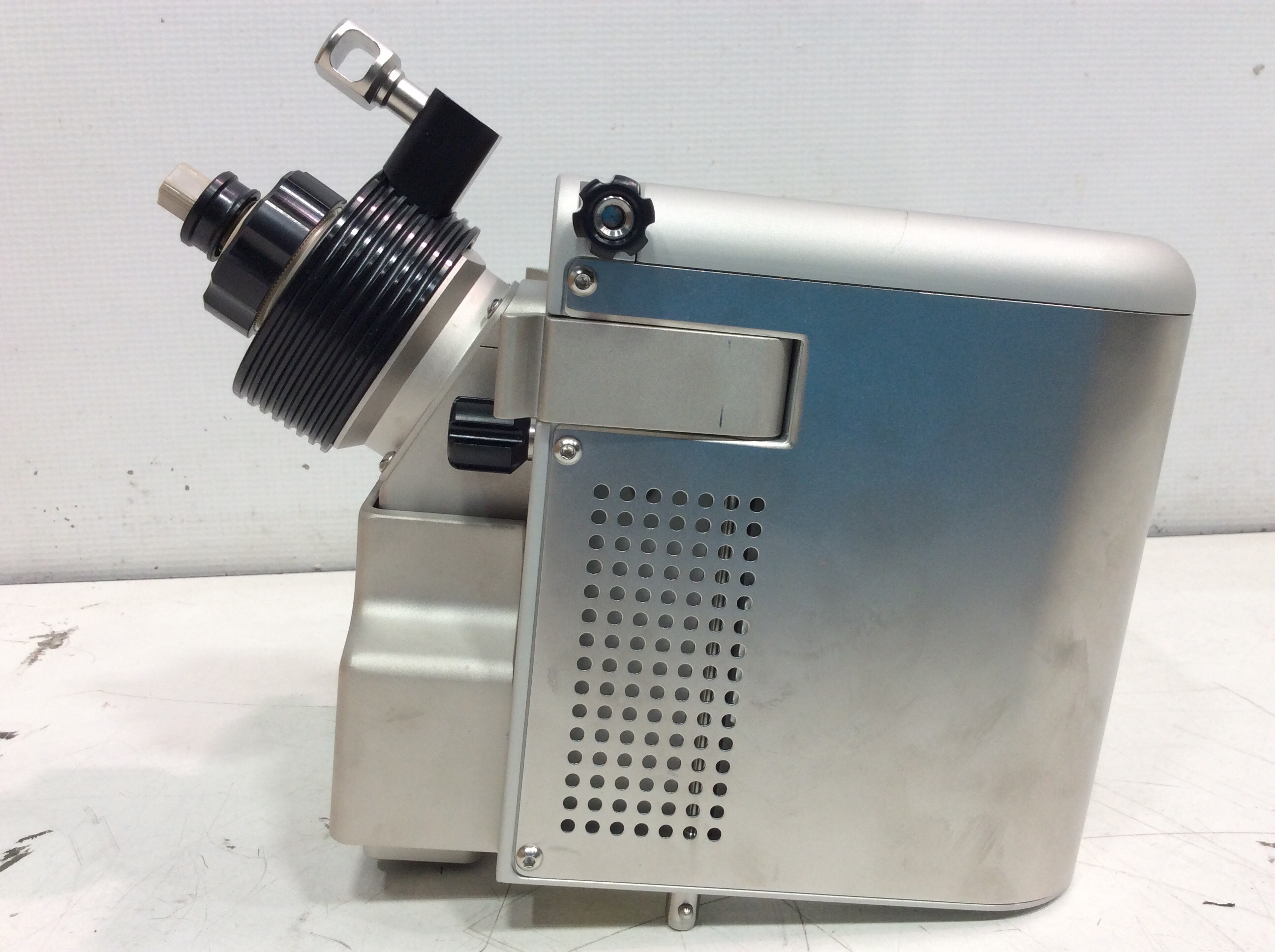 KQ Source Combi Nozzel Multi-Axis Mass Spectrometry Source 13.0lb USA