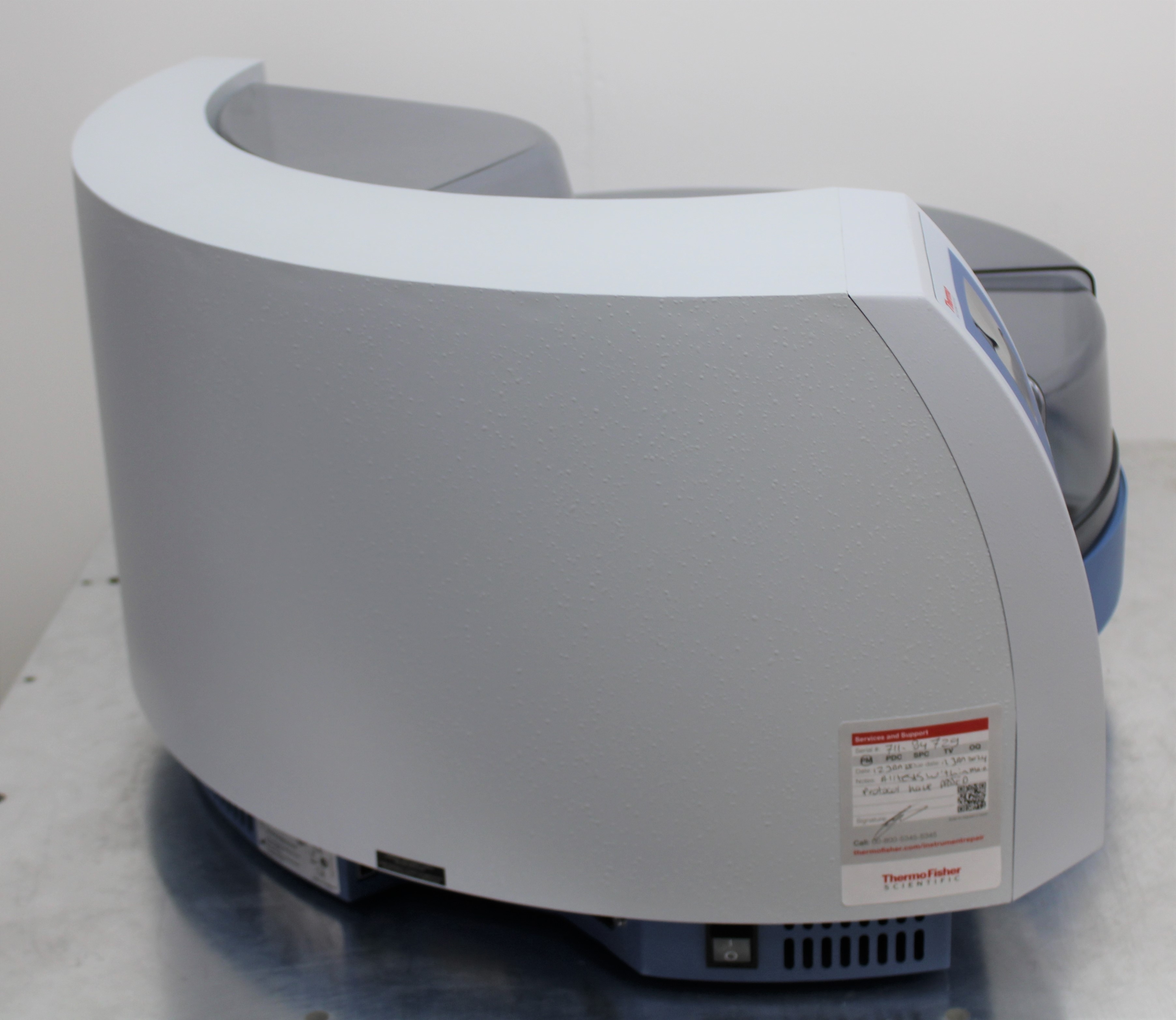 Thermo Kingfisher Flex Purification System Automated Magnetic 96 Samples