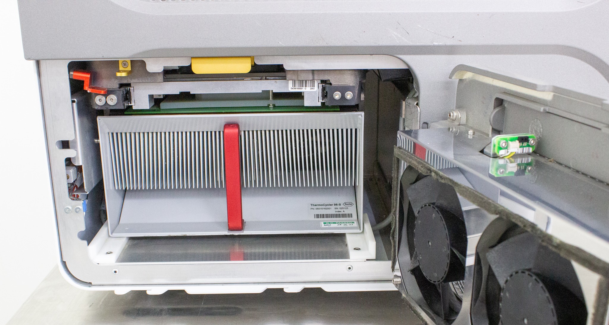 Roche LightCycler 480 II Real Time PCR System For Parts/Repair 40C-95C Range