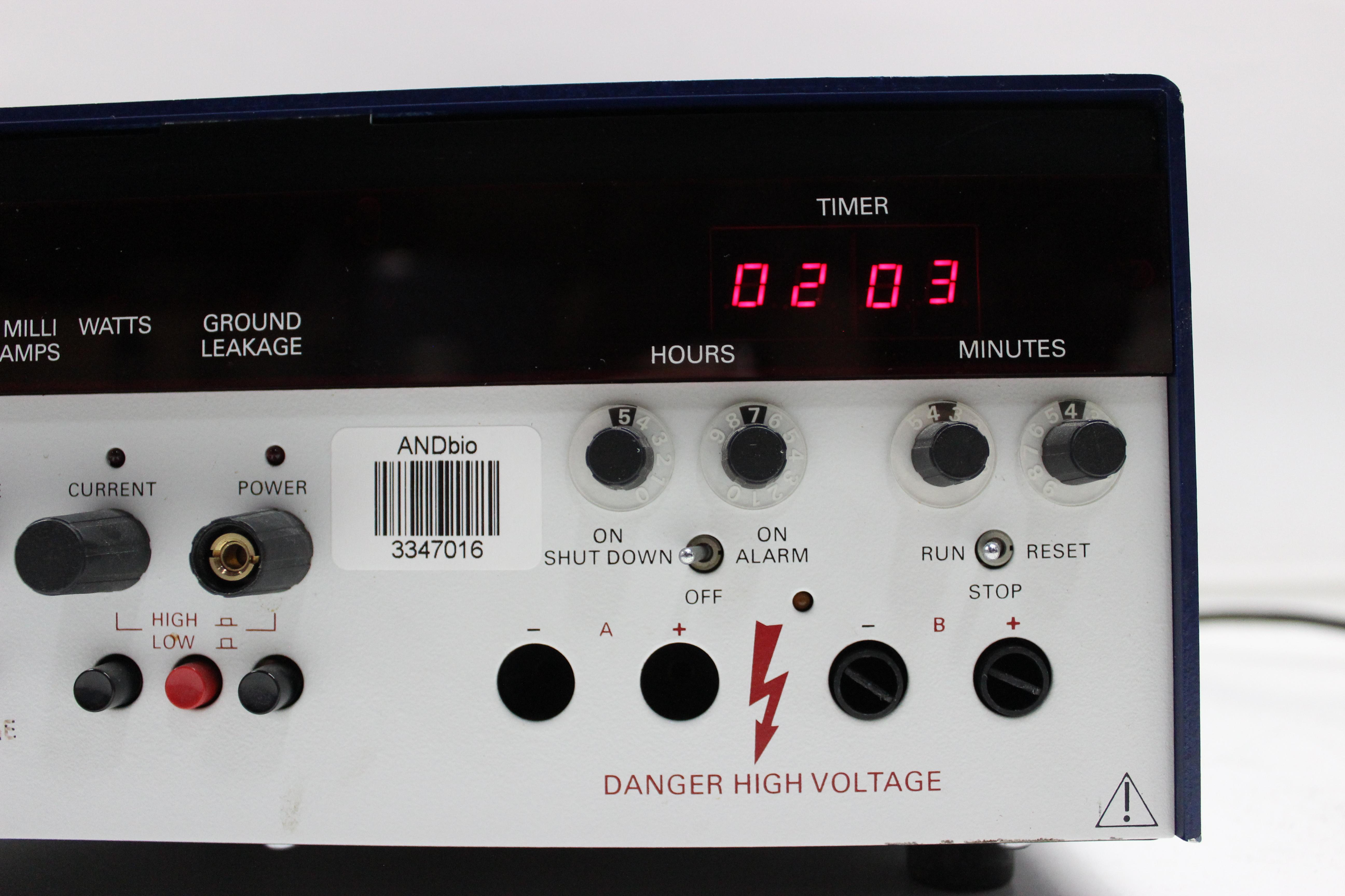 LKB Bromma 2197 Electrofusing Power Supply 2500V 250mA 100W Used