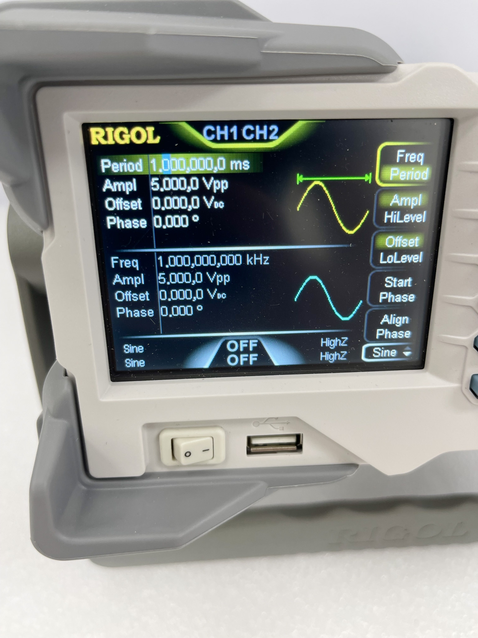 RIGOL DG1022Z 25MHz Function/Arbitrary Waveform Generator, SiFi, 2 Channels