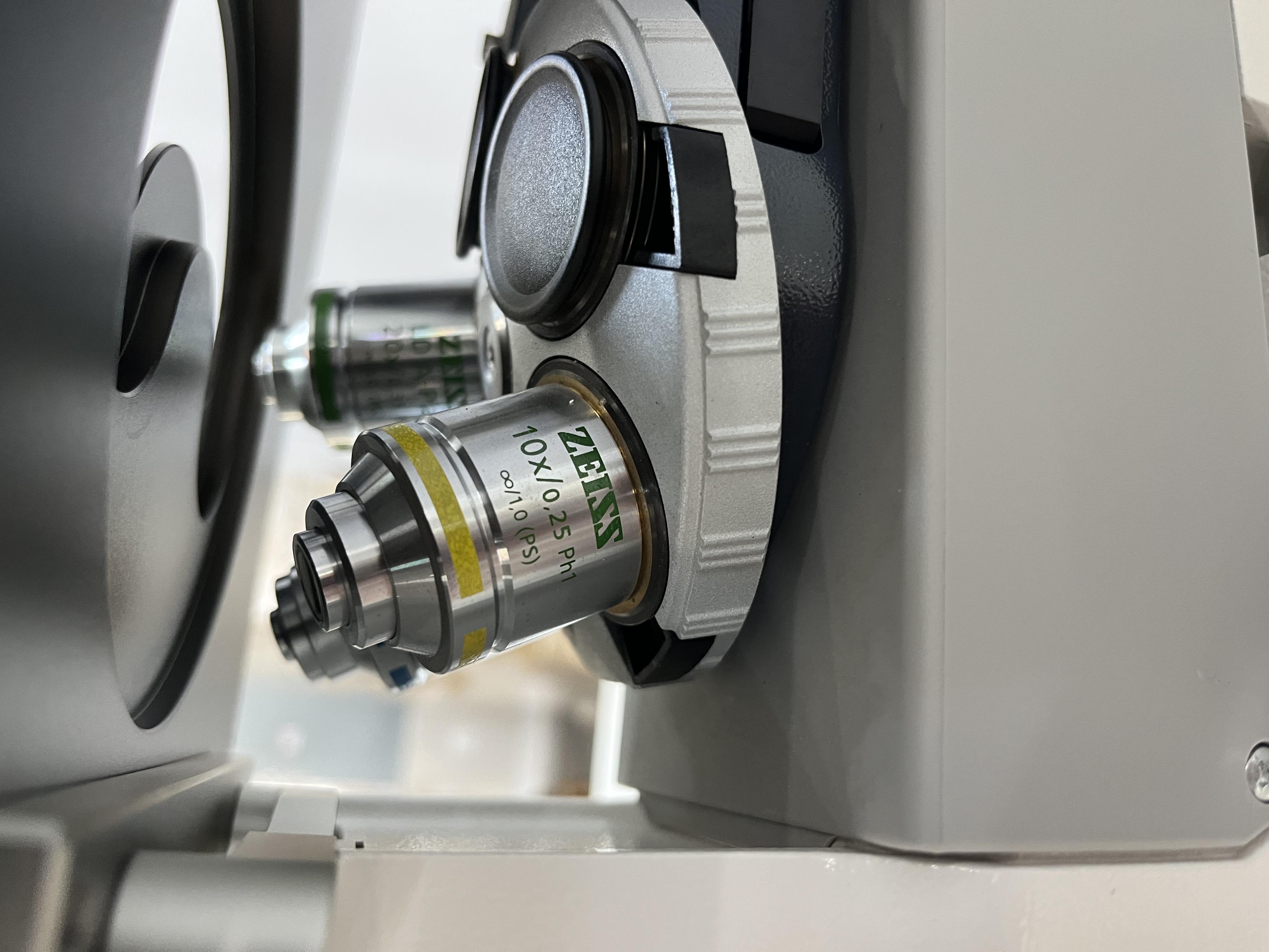 Zeiss Axio Vert.A1 Inverted Microscope w/ 10x 20x 40x Objectives Used