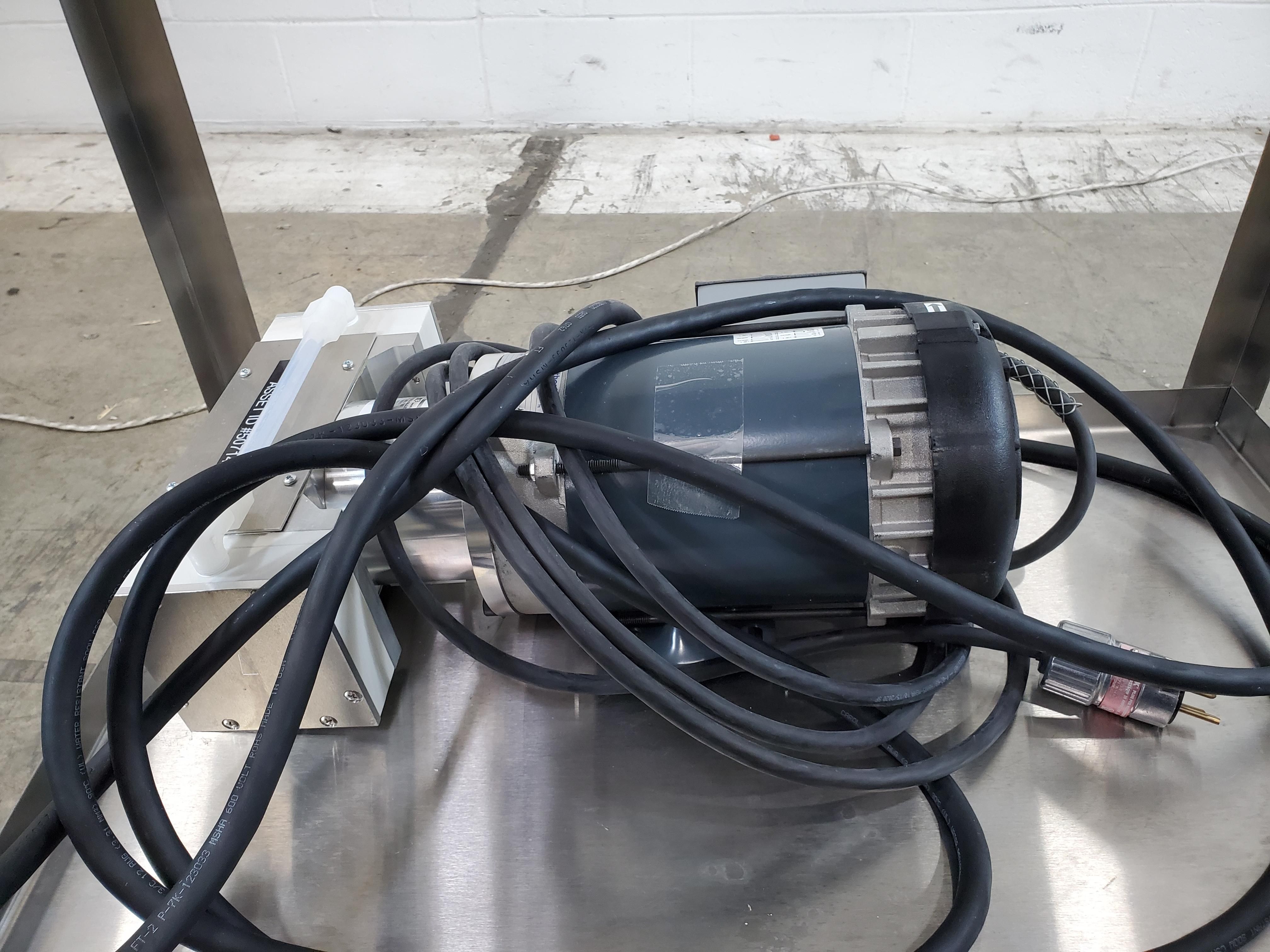 Watson Marlow X2007M89268 Vacuum Pump System Good Condition