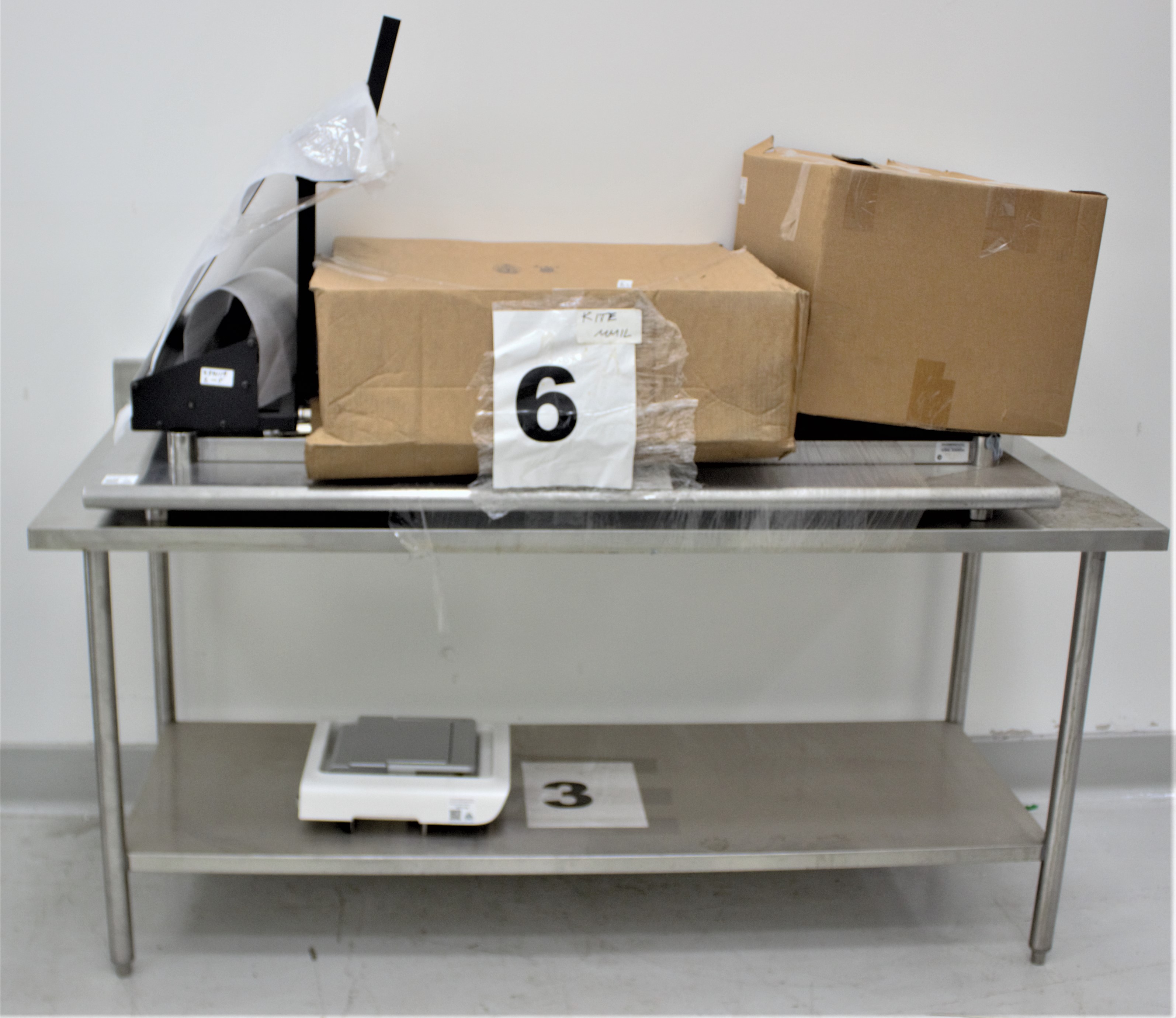 N/A Kite Machine Deep Storage Unit 5 Pieces Refurbished