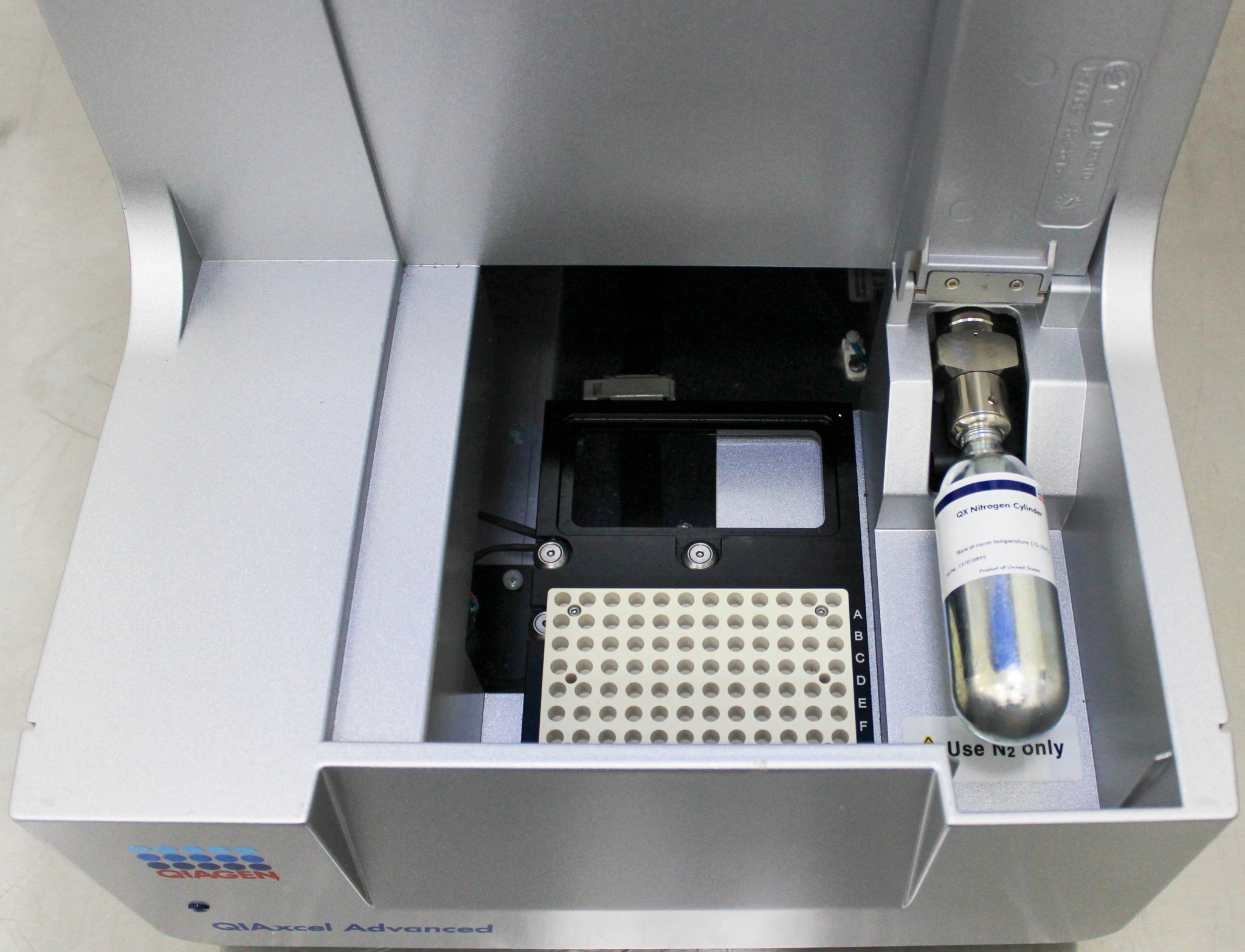 Qiagen QIAxcel Advanced Capillary Electrophoresis DNA RNA Analyzer Used