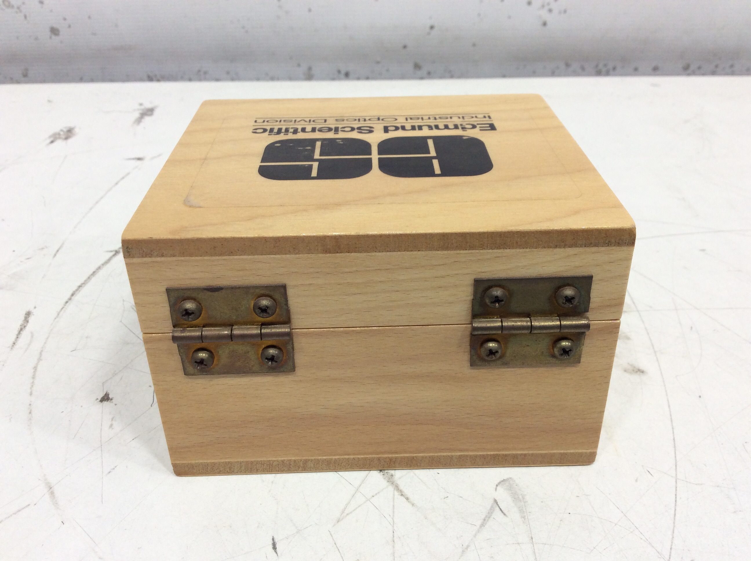 Edmund Achromatic Lenses Optical Microscopy Turnkey Functional Set Includes Case