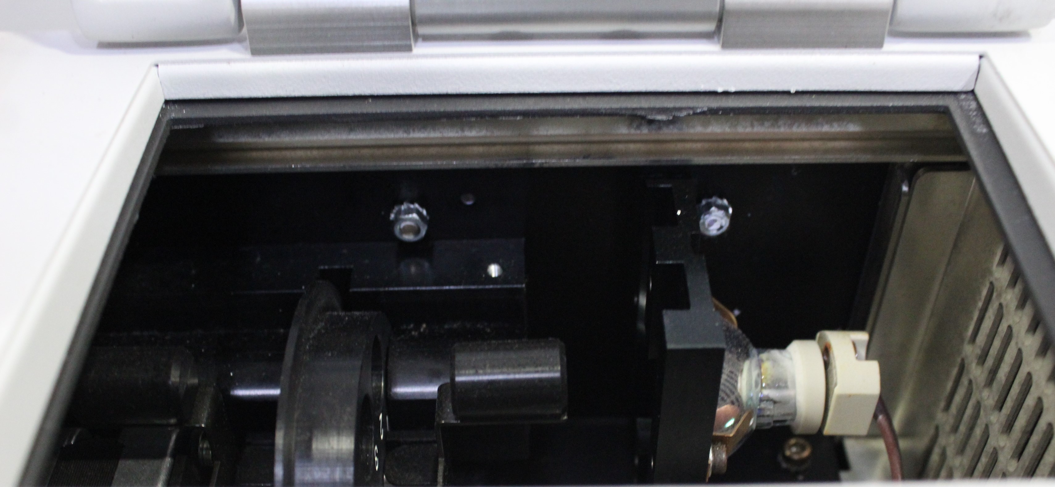 Perkin Elmer VICTOR3V Model 1420 Spectrometer Multi-mode Plate Reader 96-well