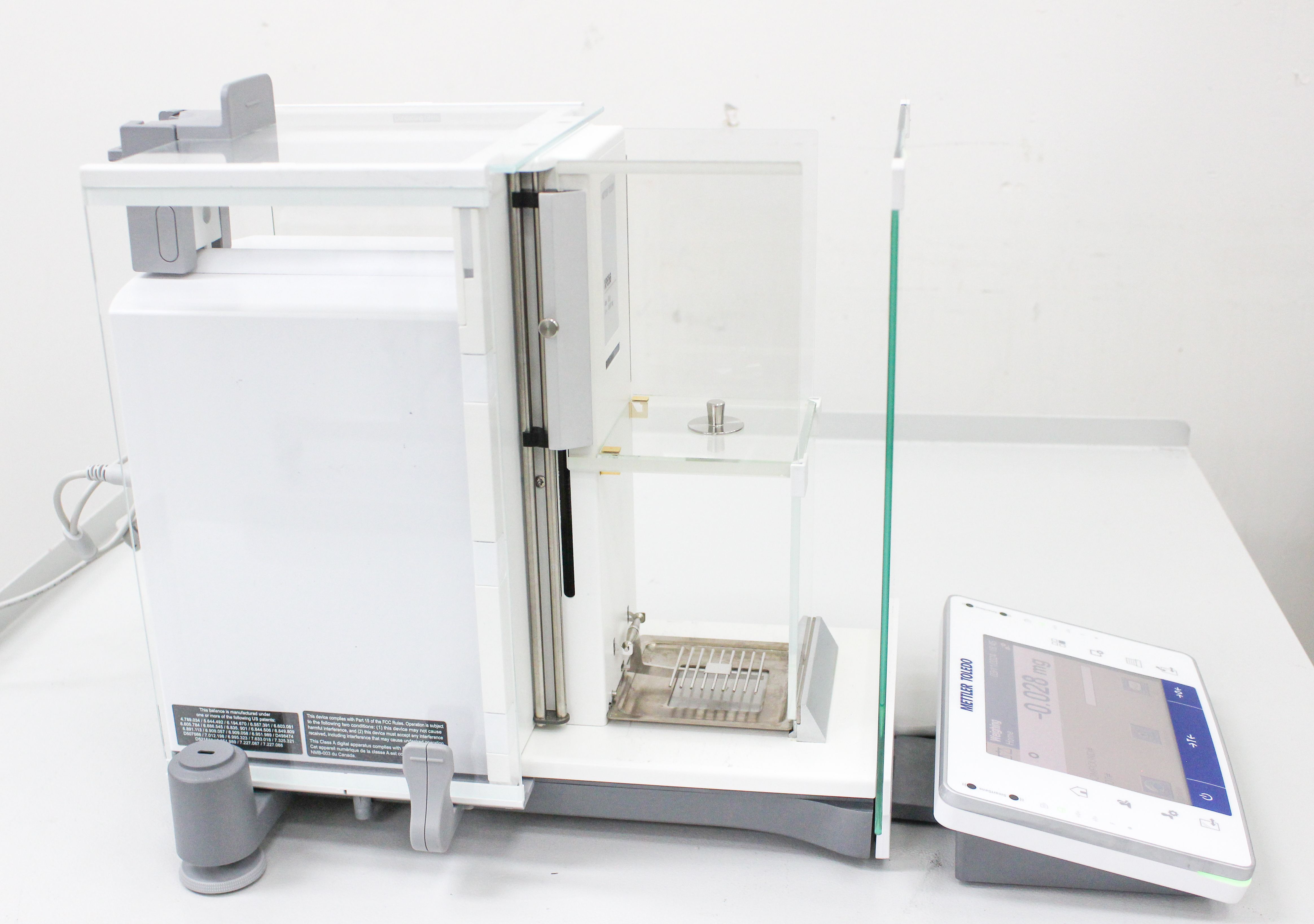 Mettler XPE56 Micro Balance Precision Testing 52g Capacity with Electrostatic