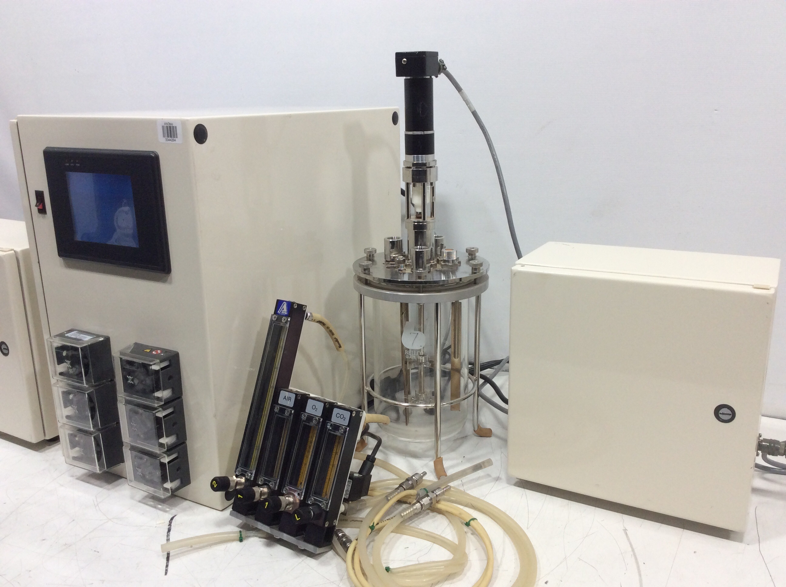 Bellco CellTrol Dual Bioreactor Controller with Gas Blender 120V 60Hz Parts Only