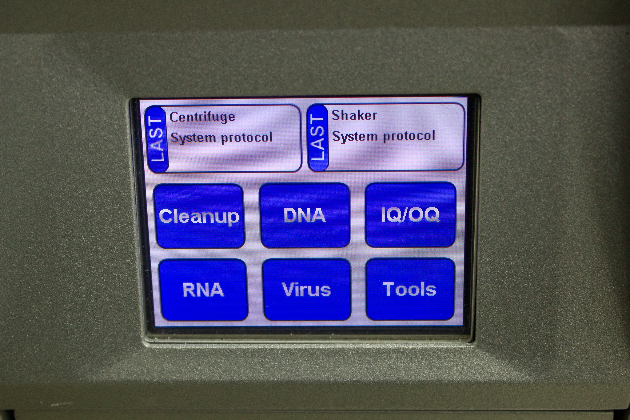 Qiagen QIAcube Automated DNA/RNA/Protein Purification System