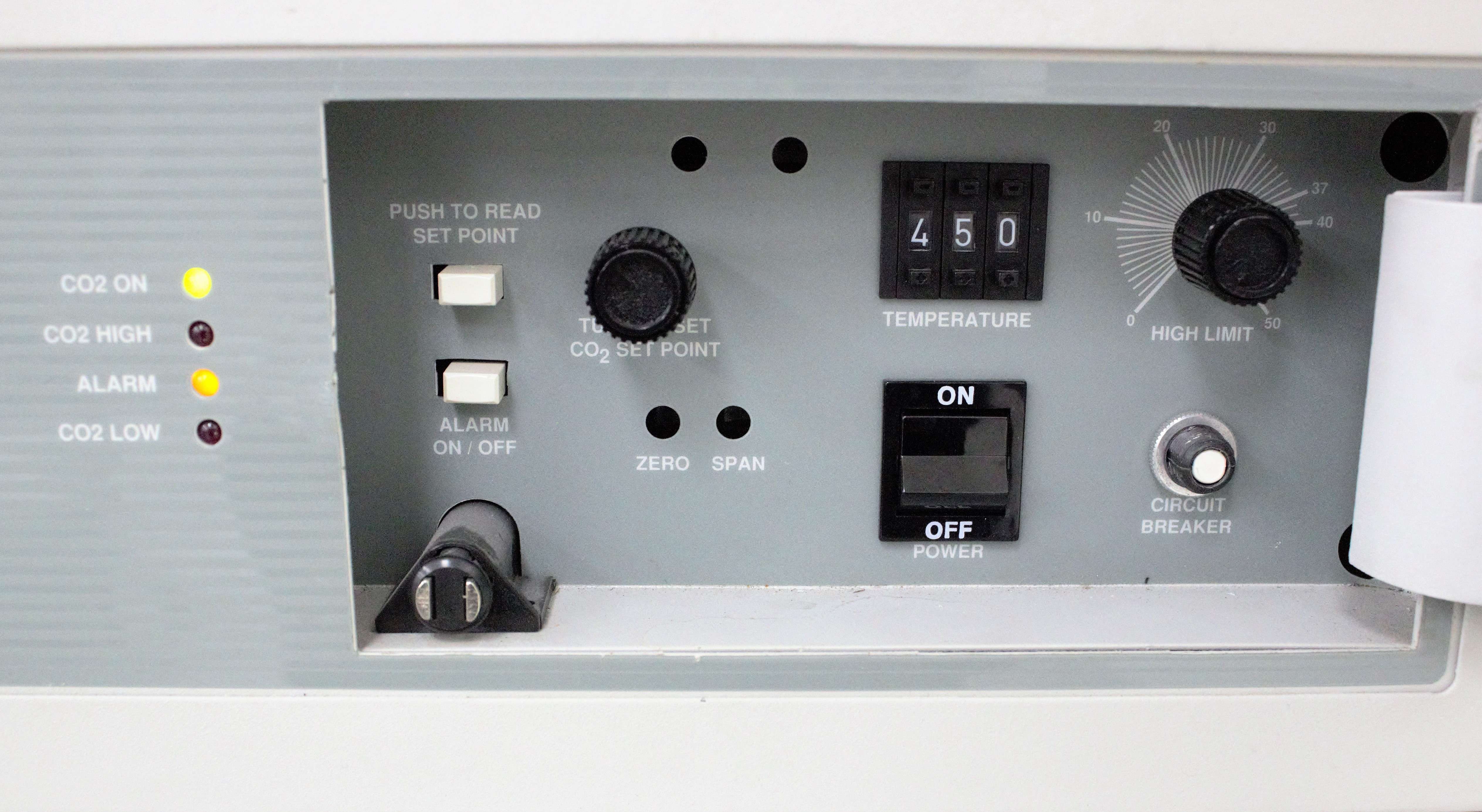 VWR 2450 CO2 Incubator Dual Stack Water Jacket 81cm 120V CO2 Digital Controls