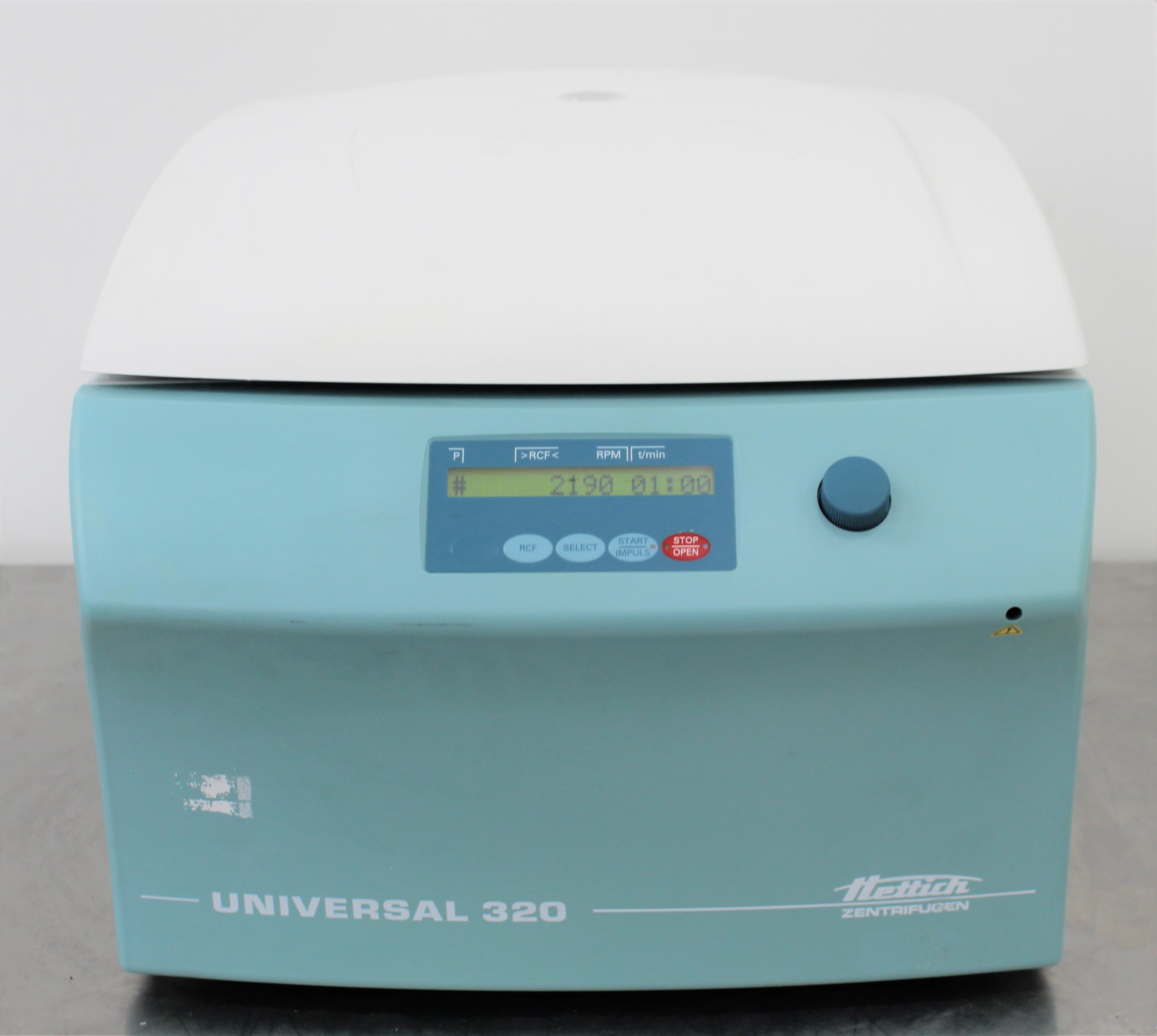 Hettich Universal 320 Centrifuge Benchtop Centrifuge 4x200ml Max RPM 16000