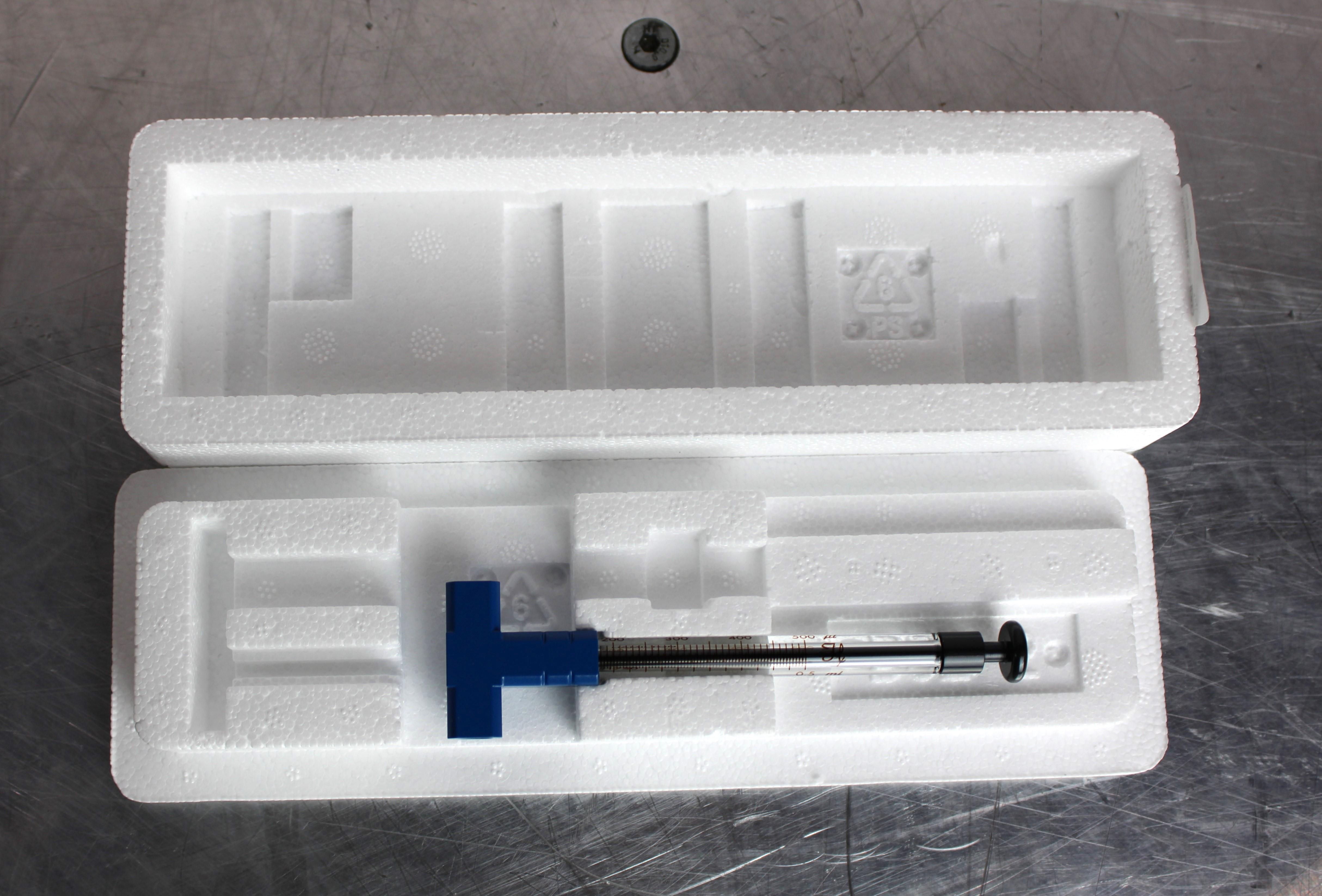 Hamilton P/N: 208828 Syringe Liquid Handling 500 uL Volume 1750 Blue Kone New