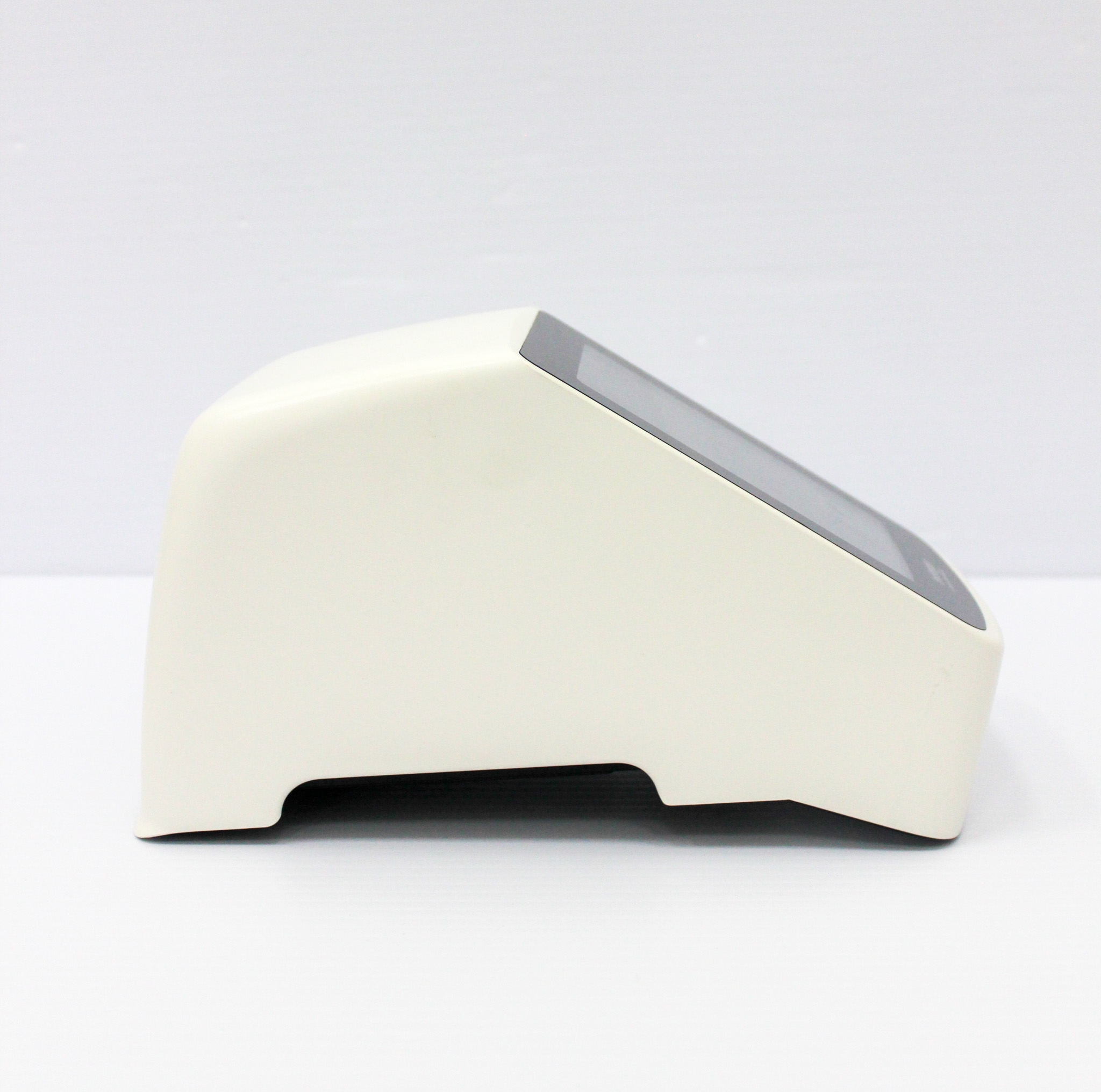 Thermo Invitrogen G8200 E-Gel Electrophoresis High-Res Camera Imaging