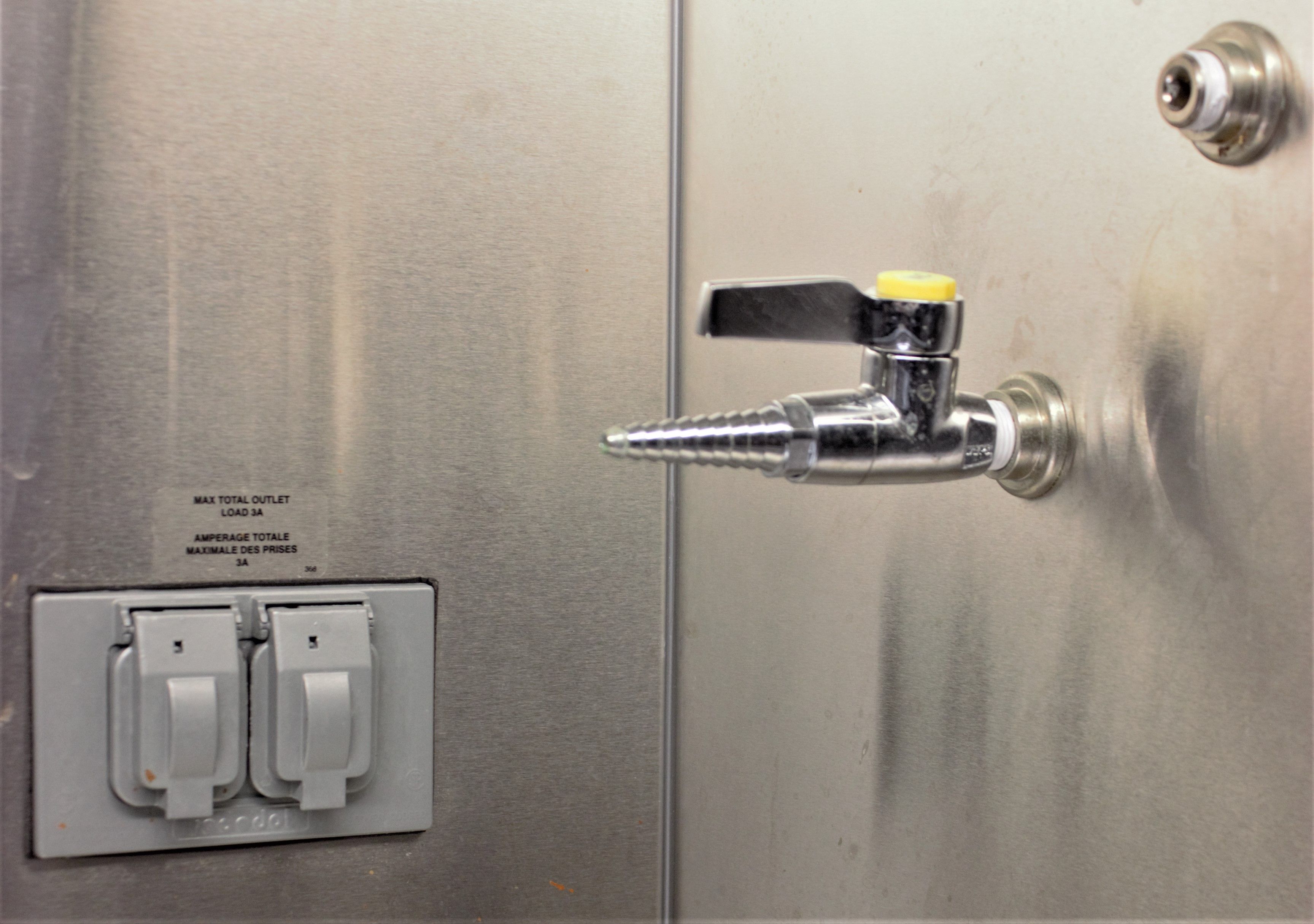 NuAire NU-475 Cellgard ES Class II A2 Biosafety Cabinet, Energy Efficient