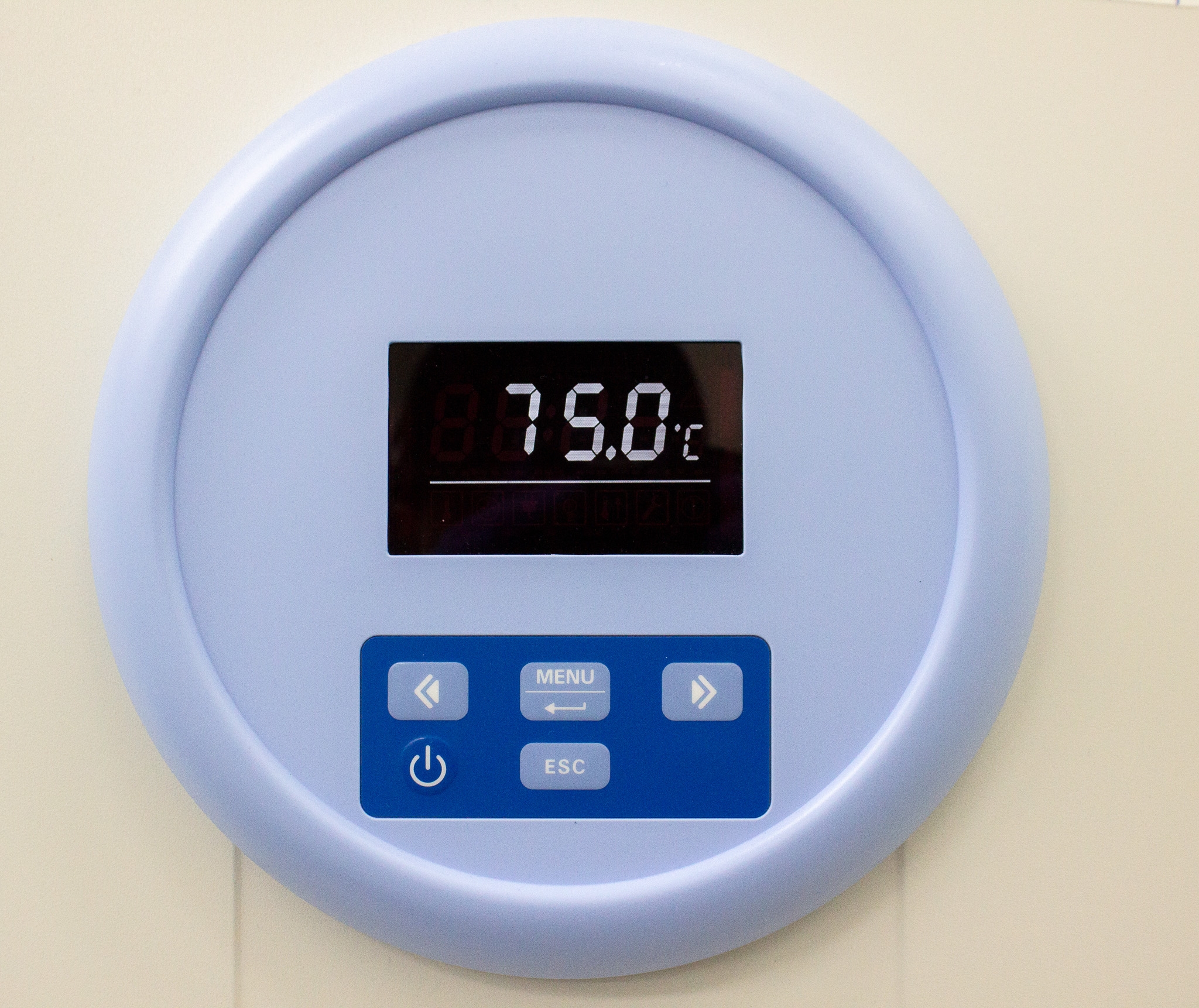 VWR Incubator Gr Con 2.6CF Incubator Ambient +5 to 75C Versatile Lab Use