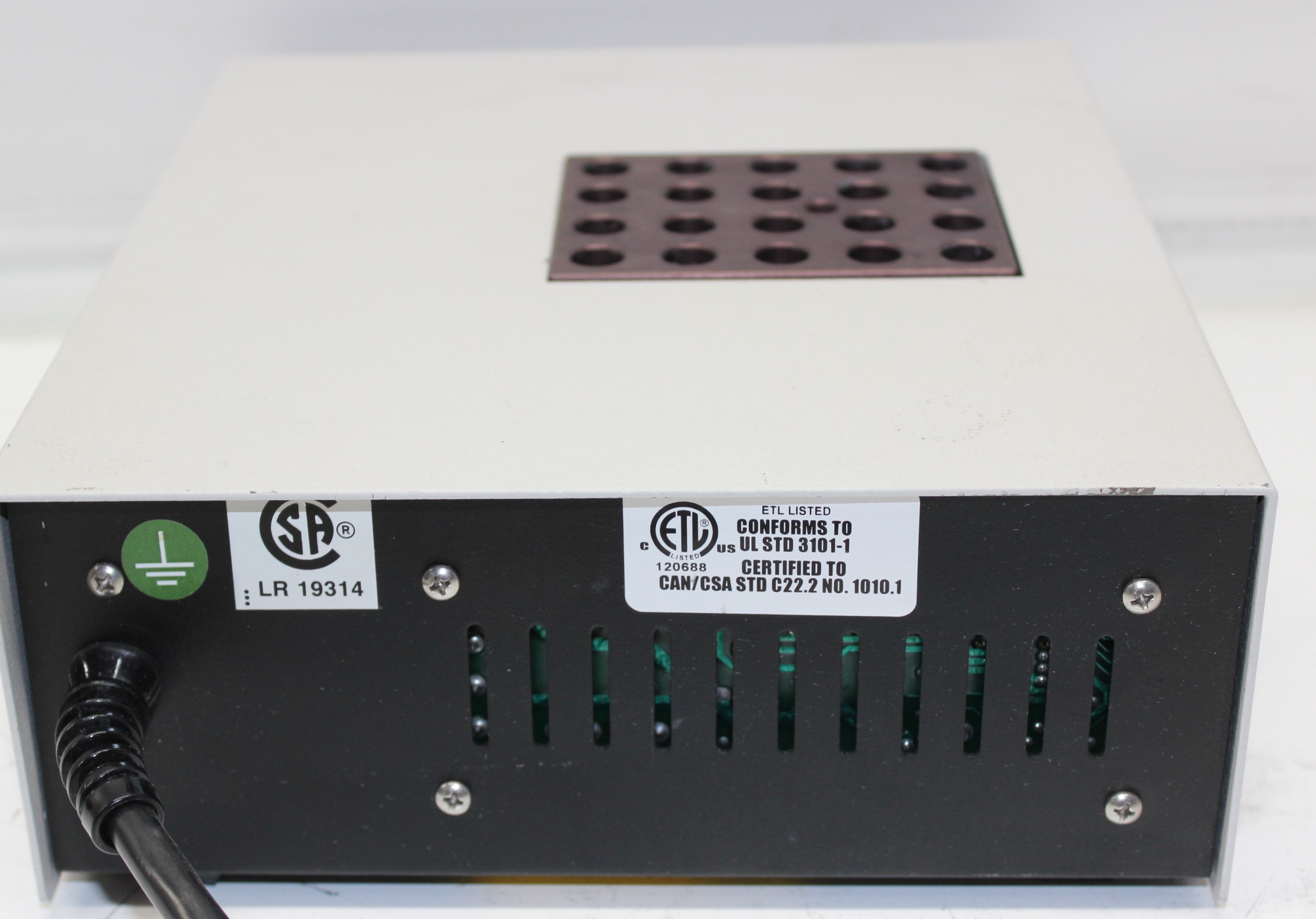 Lab-Line Model 2000 Dry Hot Block Incubator for Precision Heating, 130C