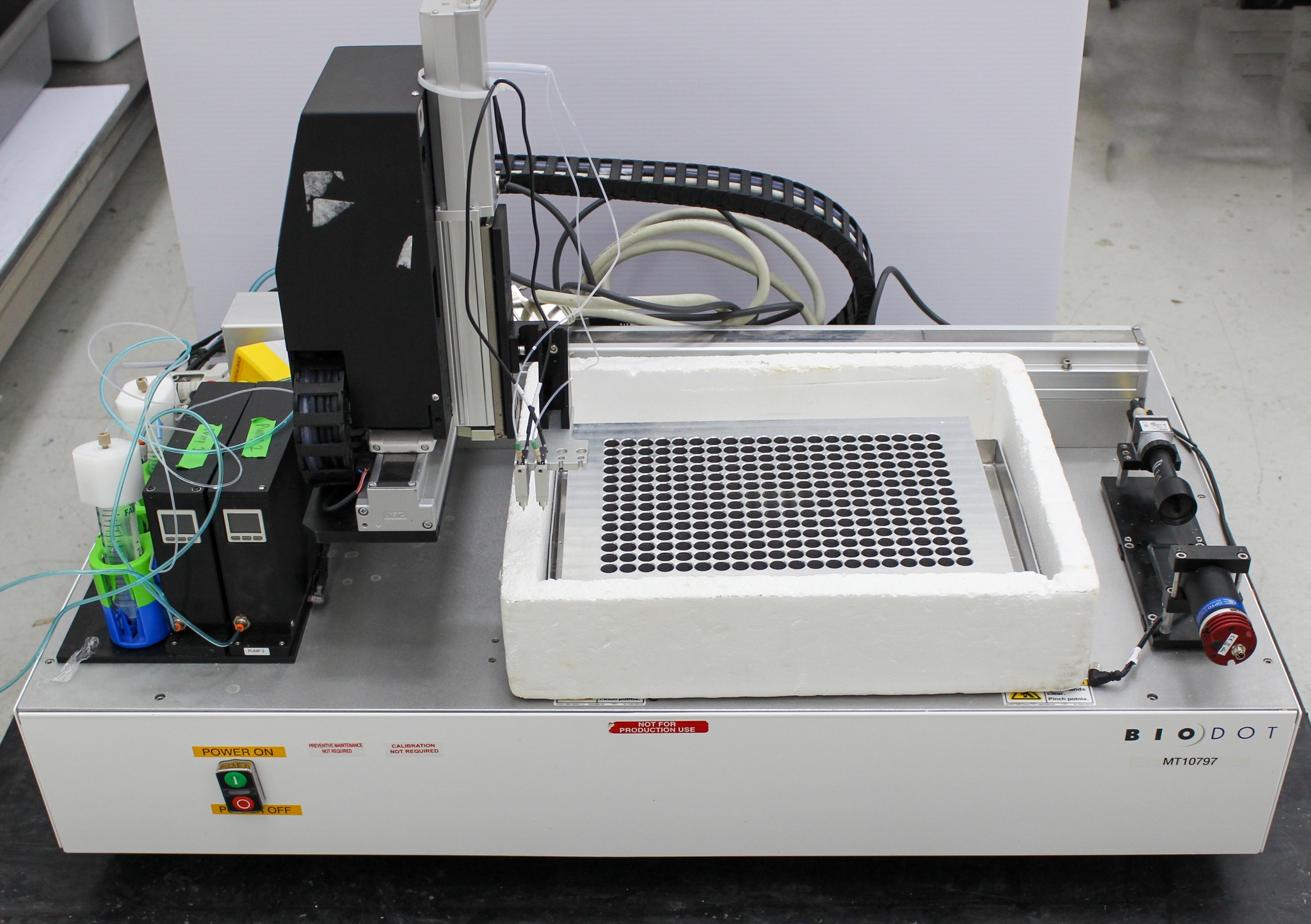 BIODOT CSTM Liquid Handler Automated System 120V 220V 50Hz 60Hz Used