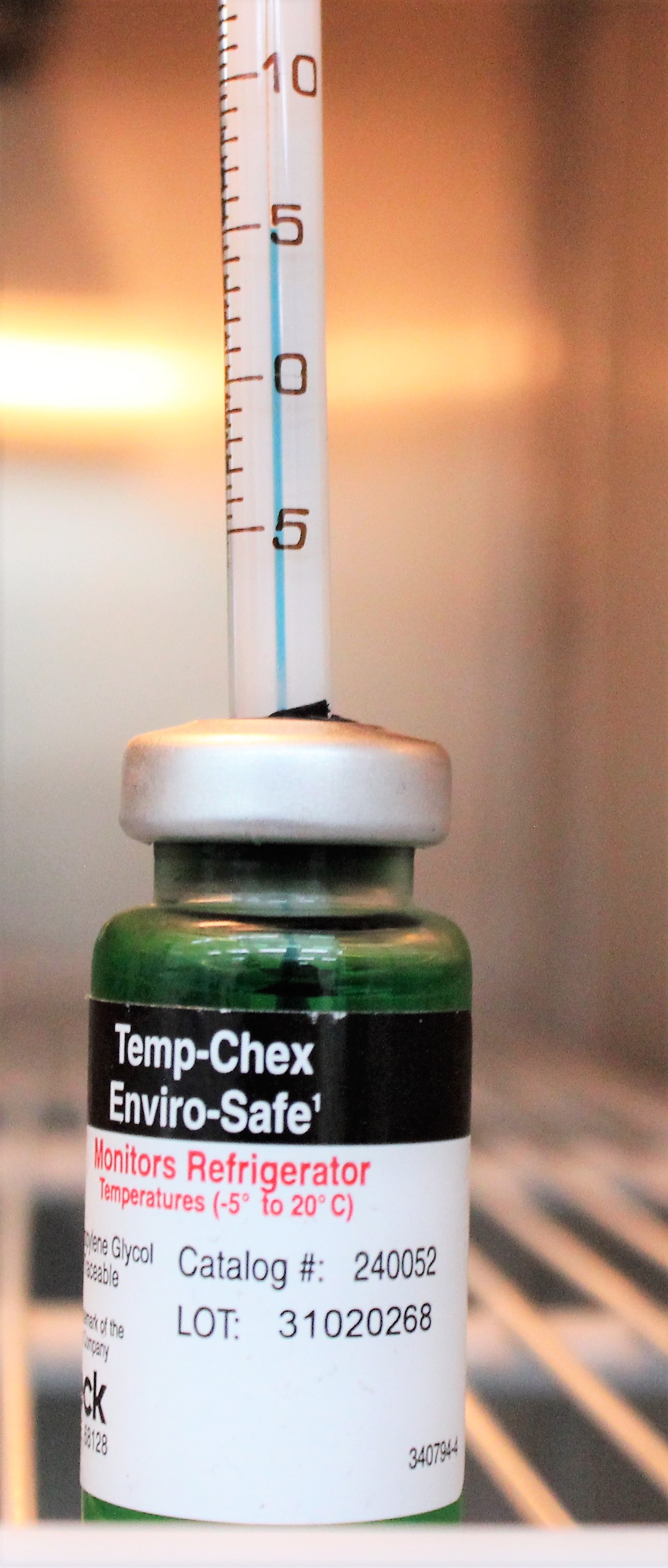 Thermo Scientific MR25SS-SAEE-TS General Purpose Lab Refrigerator 23 CU FT