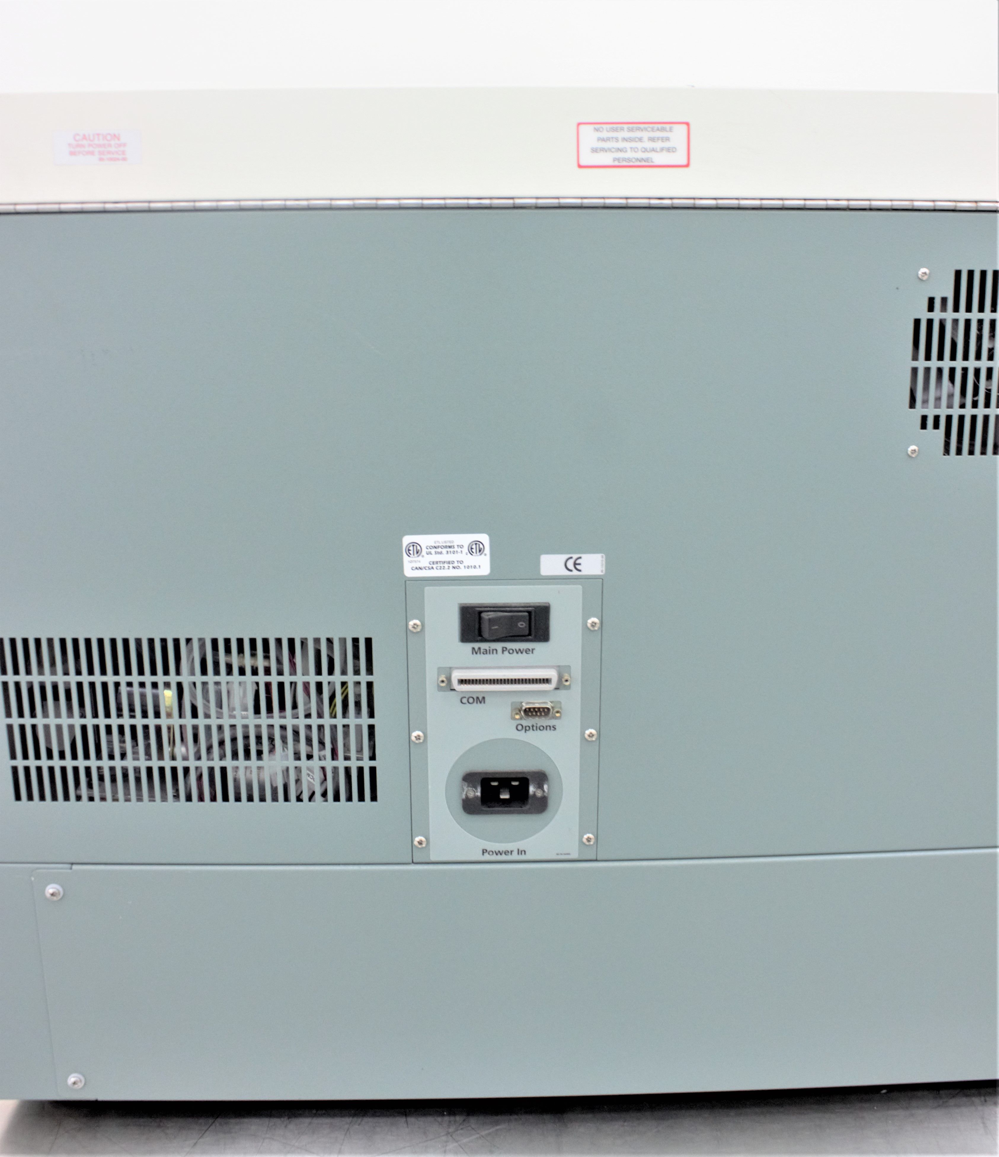 BD FACScaliber Cytometry Flow Cytometer with Analysis & Sorting Capabilities