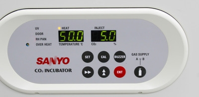 Sanyo MCO-18AIC CO2 Incubator Direct Heat 170L Capacity USA Made