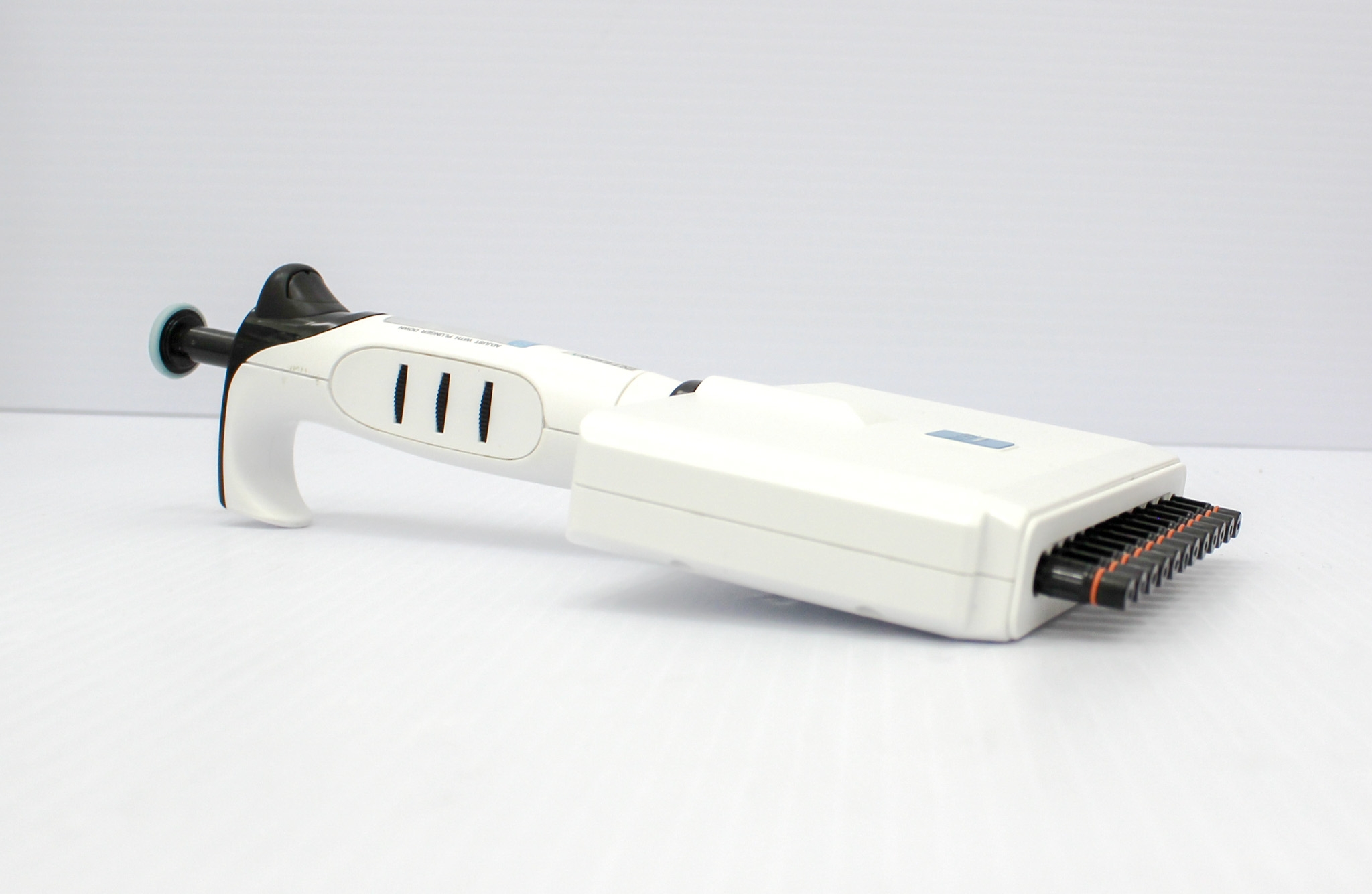 Integra Pipettor 100-1250ul Liquid Handling 12-Channel Precision Tool