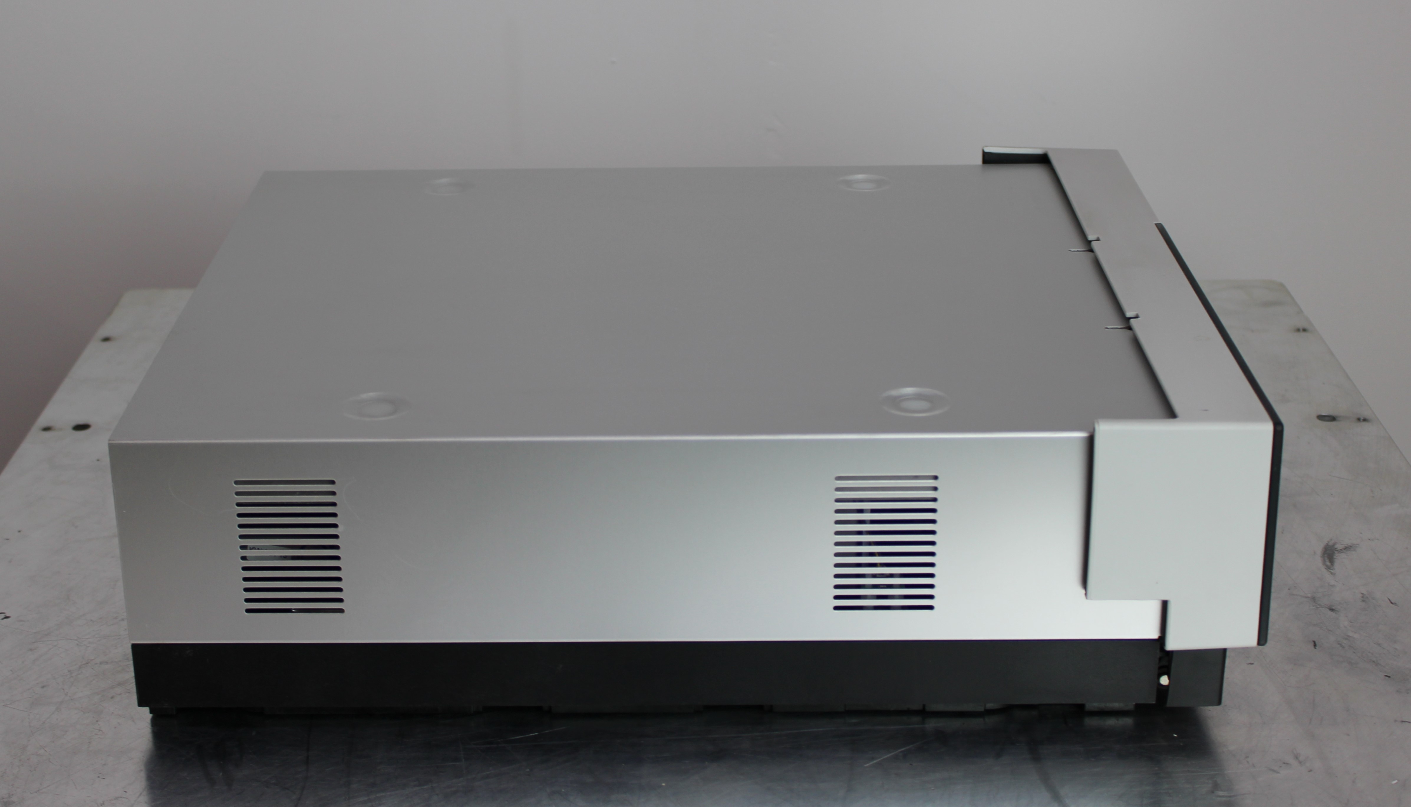 Thermo Dionex VWD-3100 Variable Detector 190-900nm High Sensitivity 2013