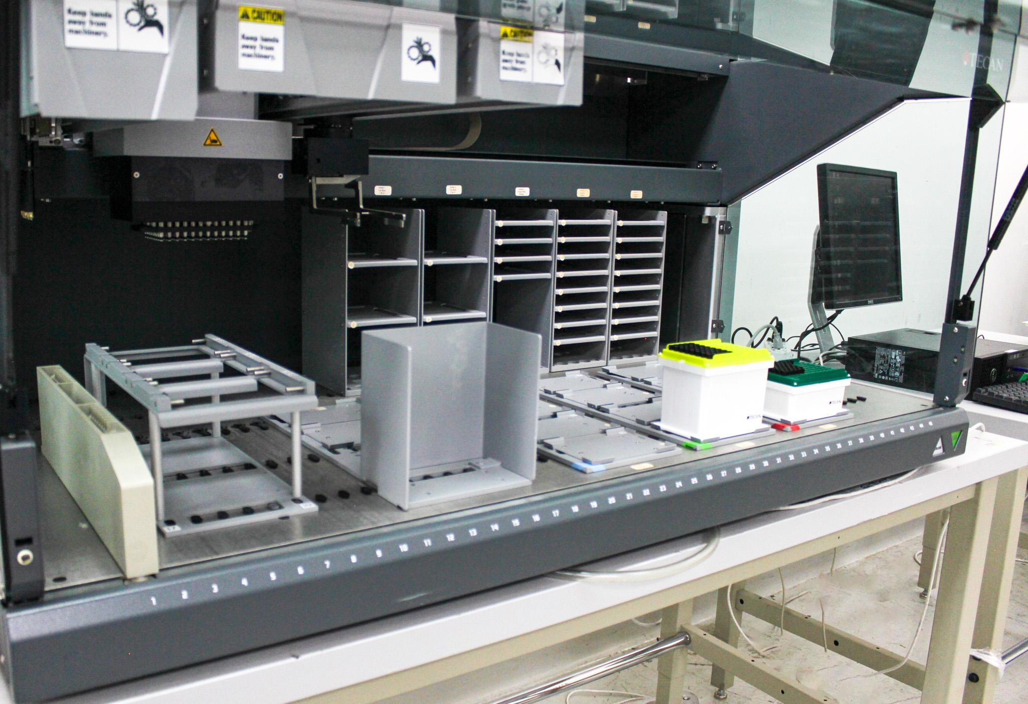 TECAN Freedom EVO-2 150 Base Liquid Handler System with Computer