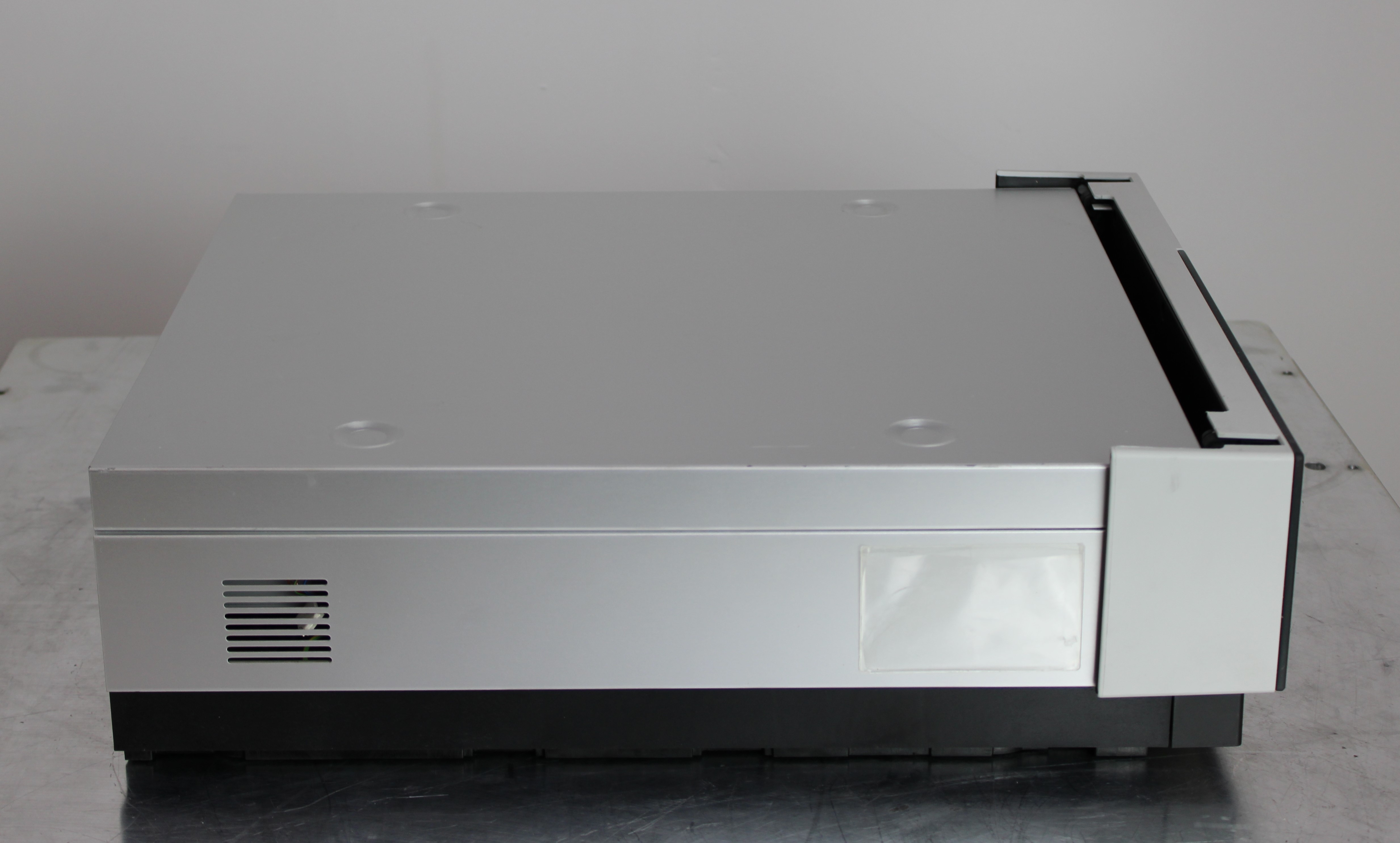 Thermo Scientific Dionex UltiMate 3000 Quaternary Pump For Analytical LC