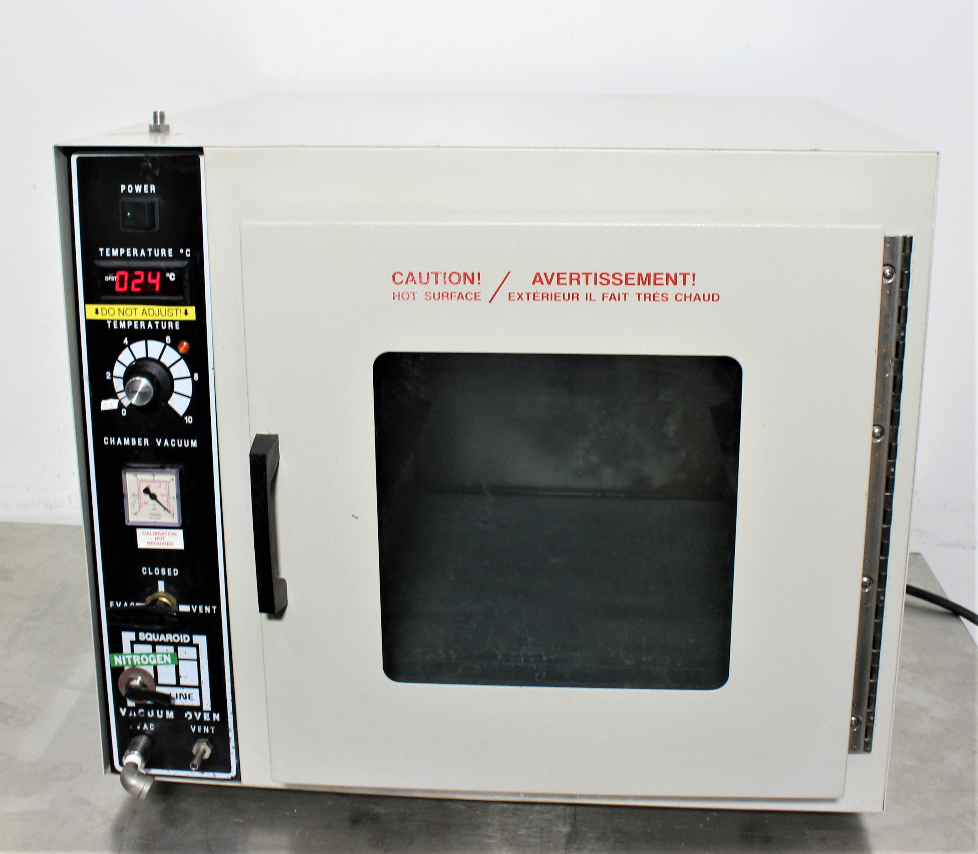 Lab-Line 3618 Vacuum Oven Used Temp Range +5C to 220C Volume 2.3 cu ft