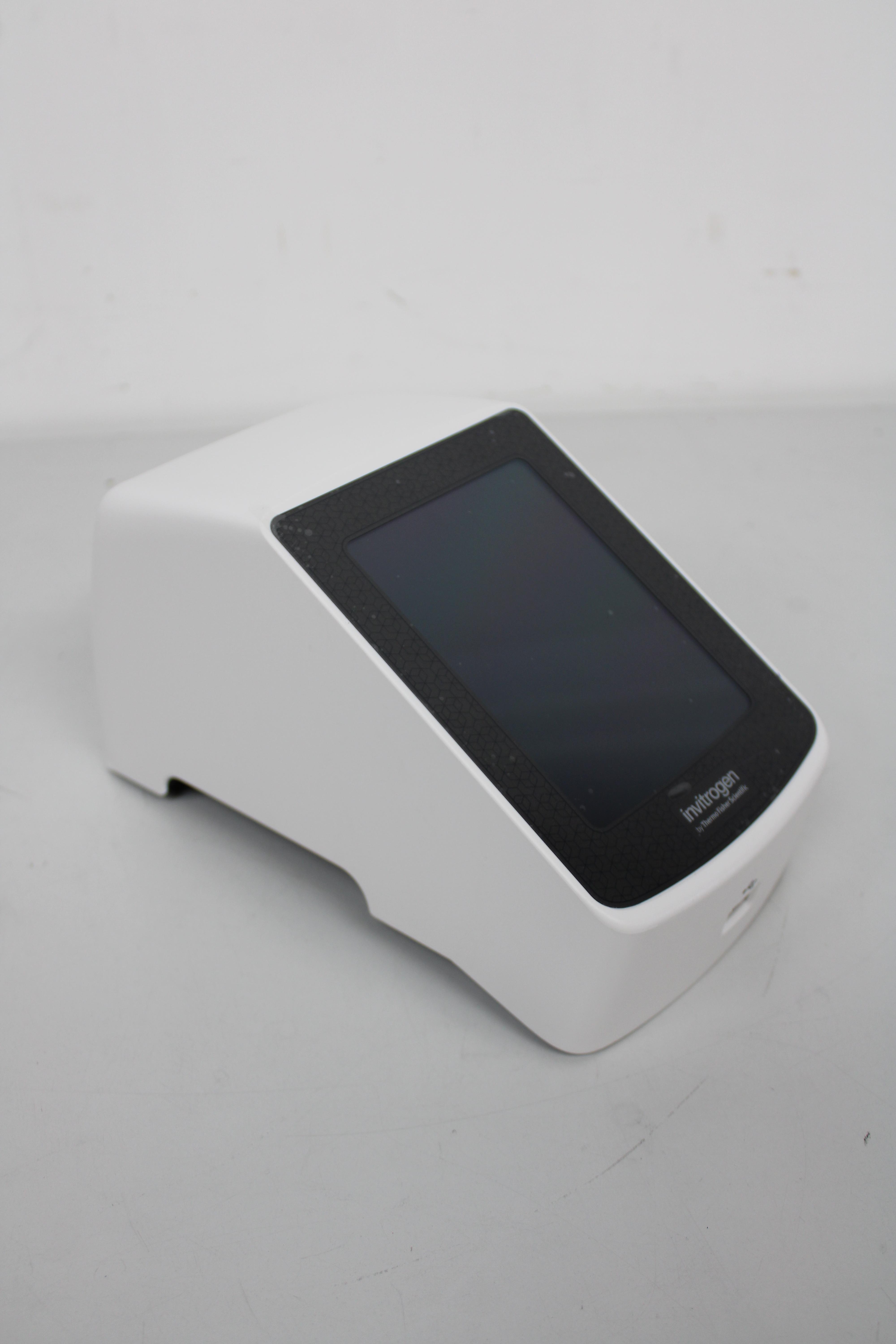 Invitrogen E-Gel Power Snap Electrophoresis System