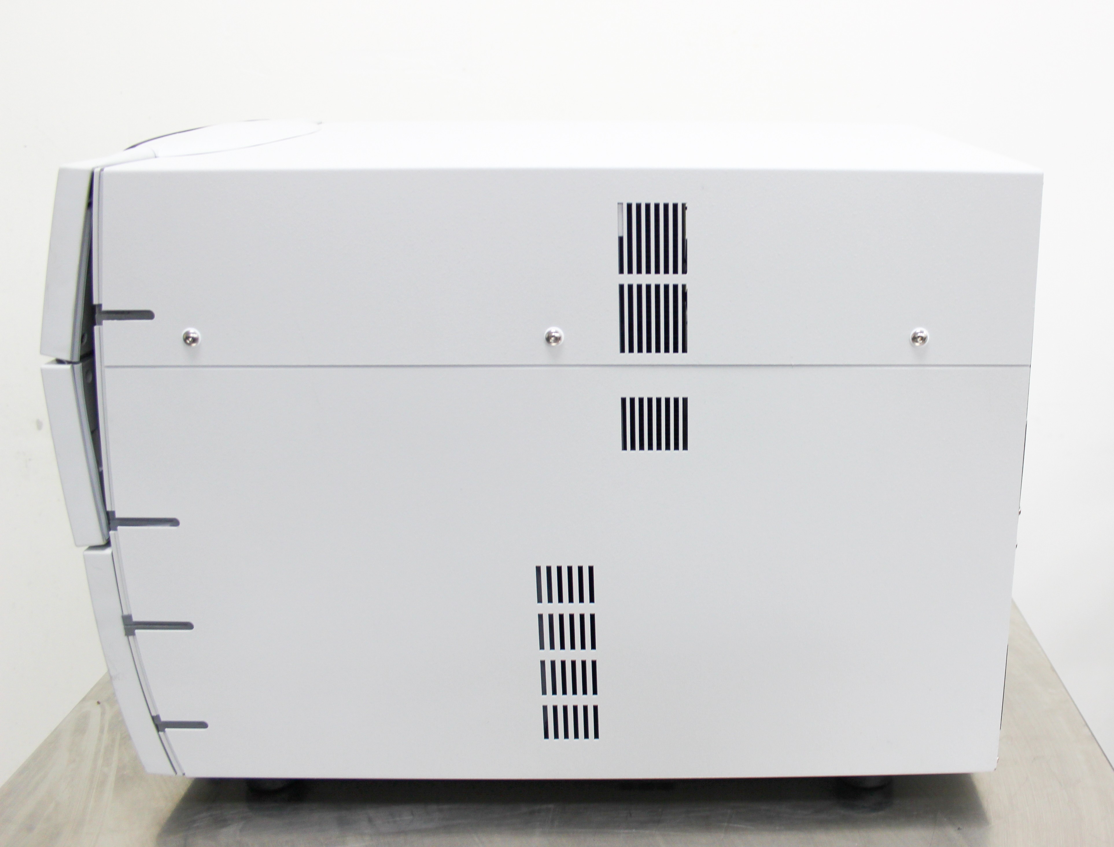 Thermo Dionex ICS-6000 DC-6 Chromatography Compartment Parts Only 18C-70C