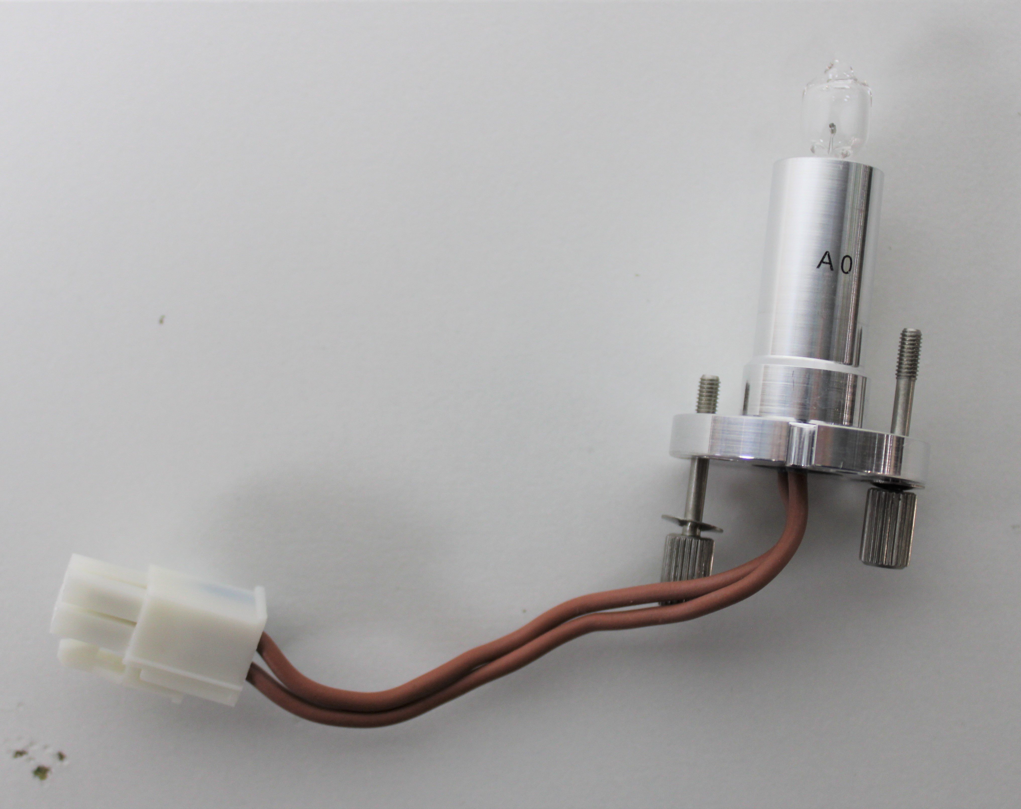 Thermo VWD-2G ICS-3000 HPLC Detector Single Channel 240V Used Germany