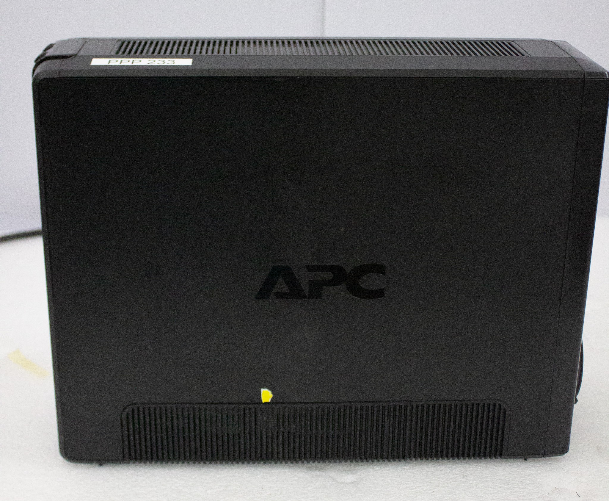 APC APC - Backups XS 1500 Tower UPS 1500VA AVR LCD Used Power Supply