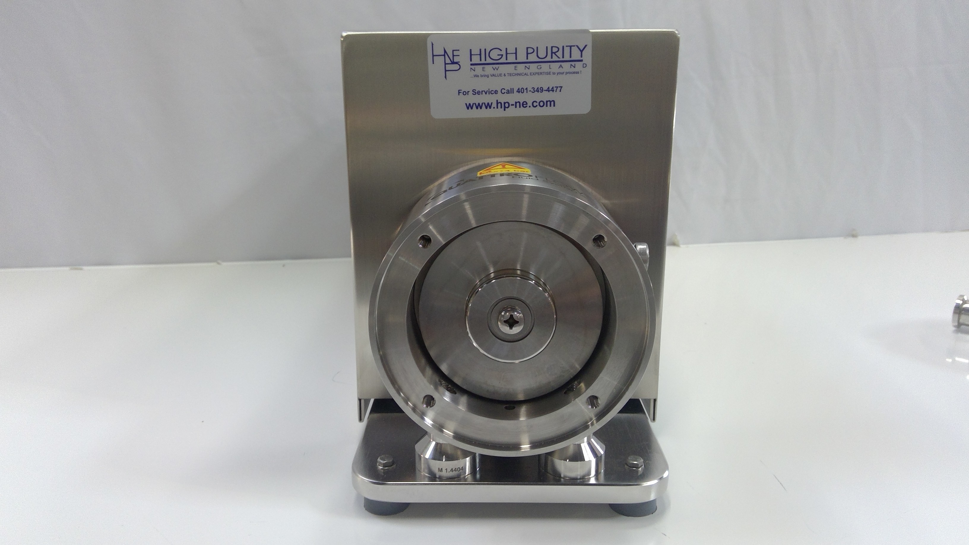 Quattroflow PQ12RMMGO5-A Specialty Pump System for Pharmaceutical Applications