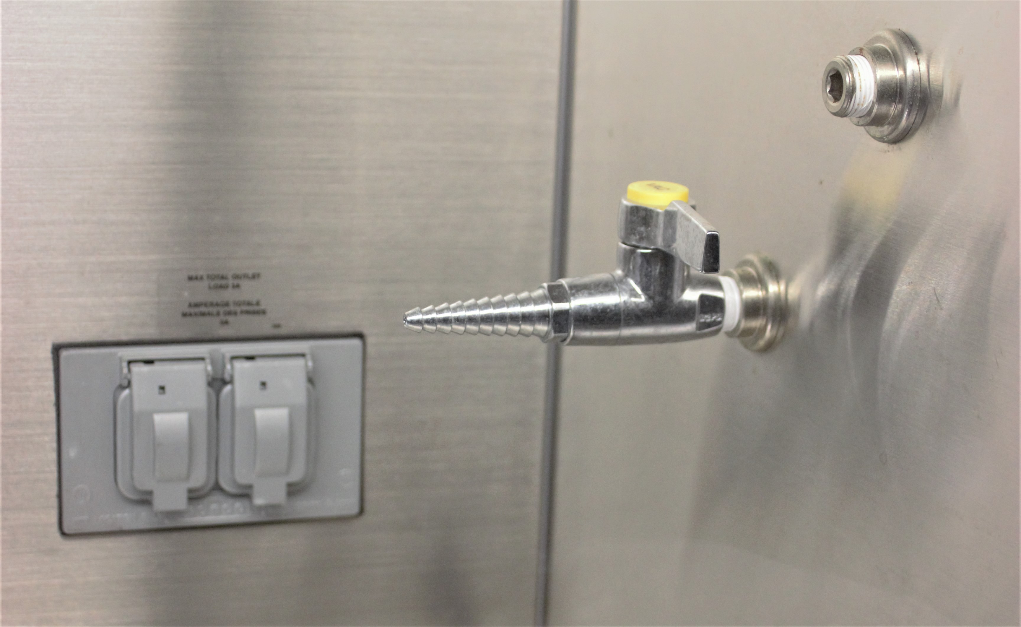 NuAire NU-475 Class II A2 Biosafety Cabinet Energy Saver DC Motor