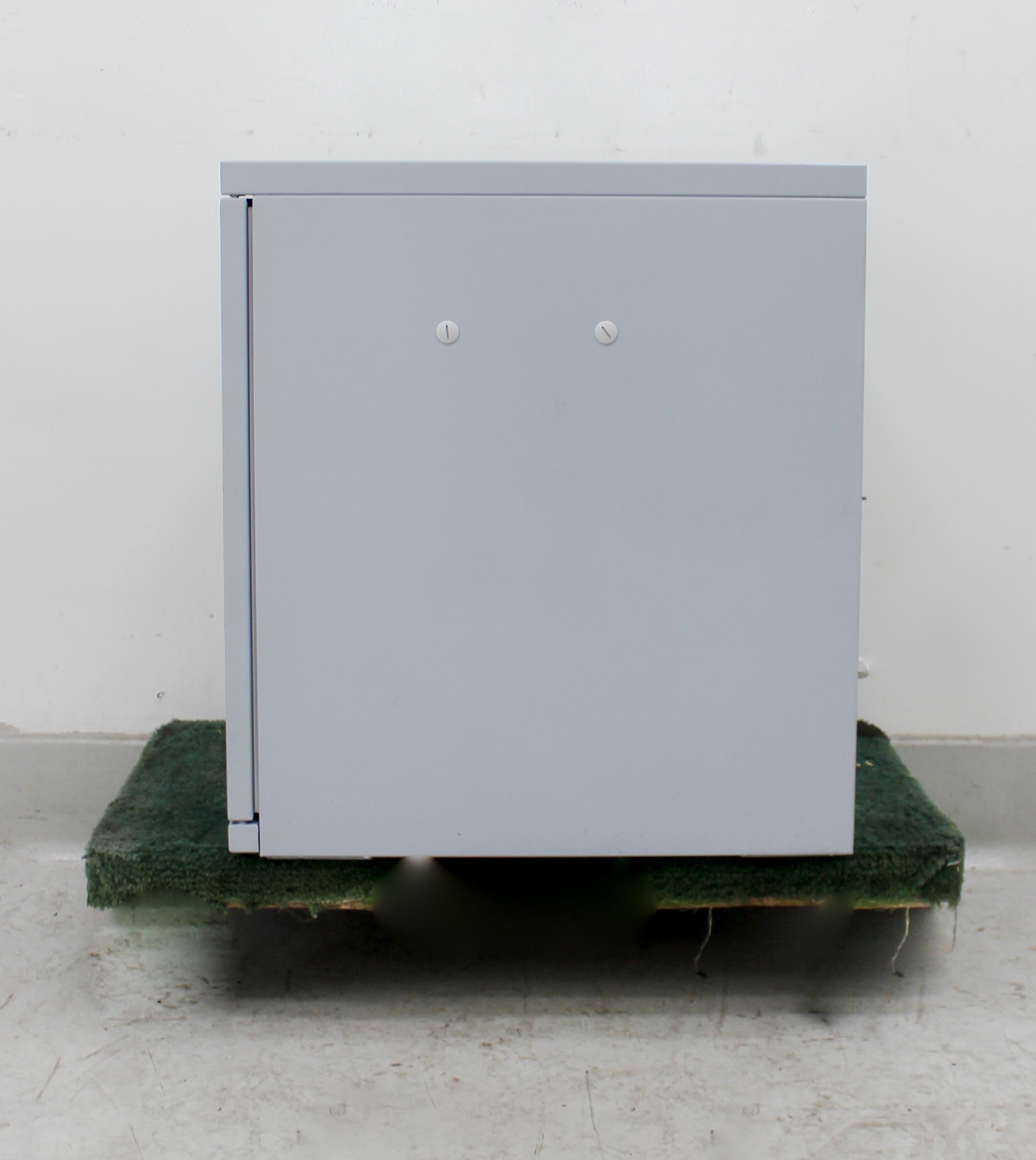 Xdry XD1-151-02 Benchtop Desiccant Dry Cabinet Energy-Saving 150L Capacity