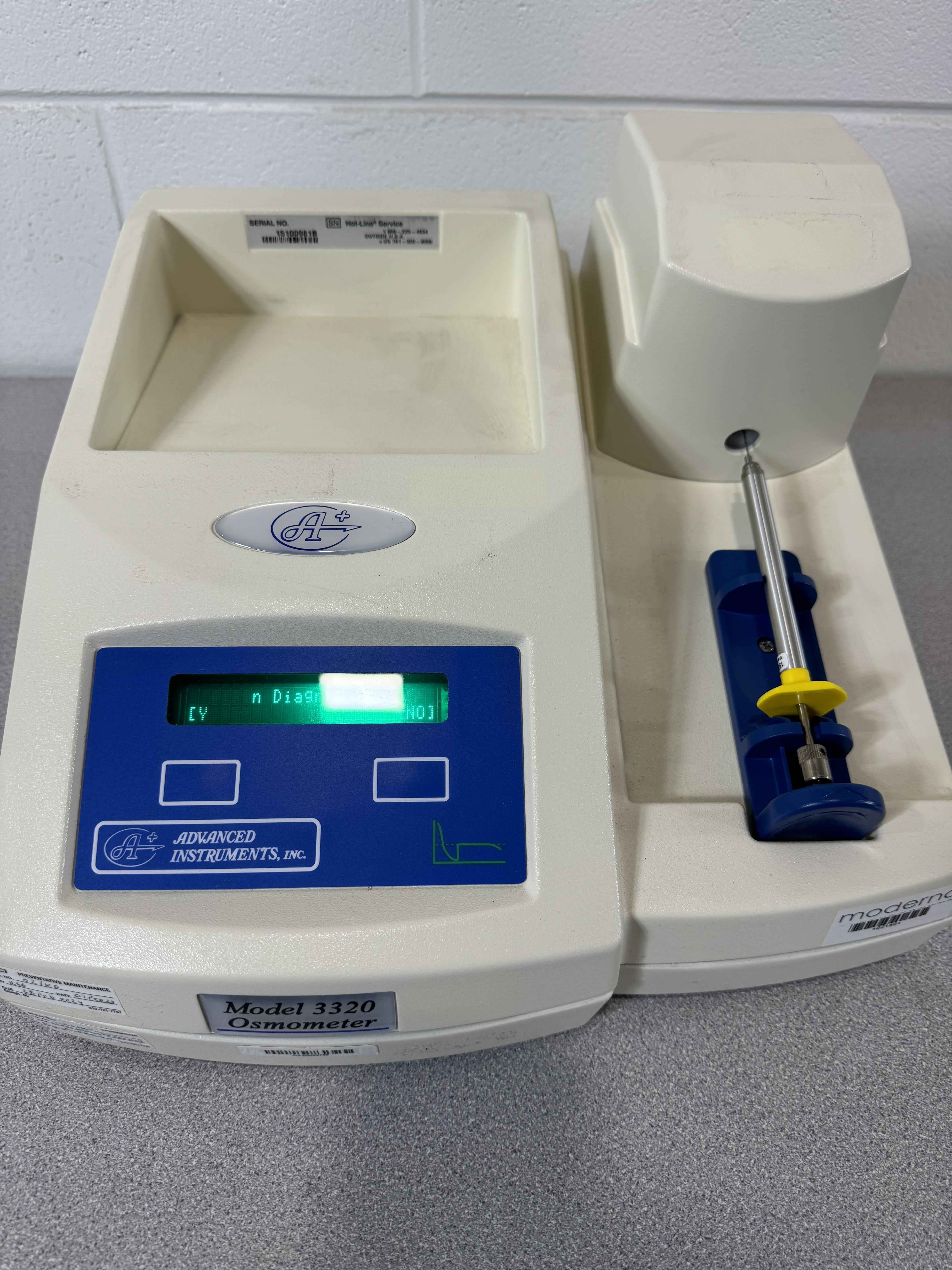 Advanced 3320 Micro Osmometer for Osmolality Measurement 20L Used Functional