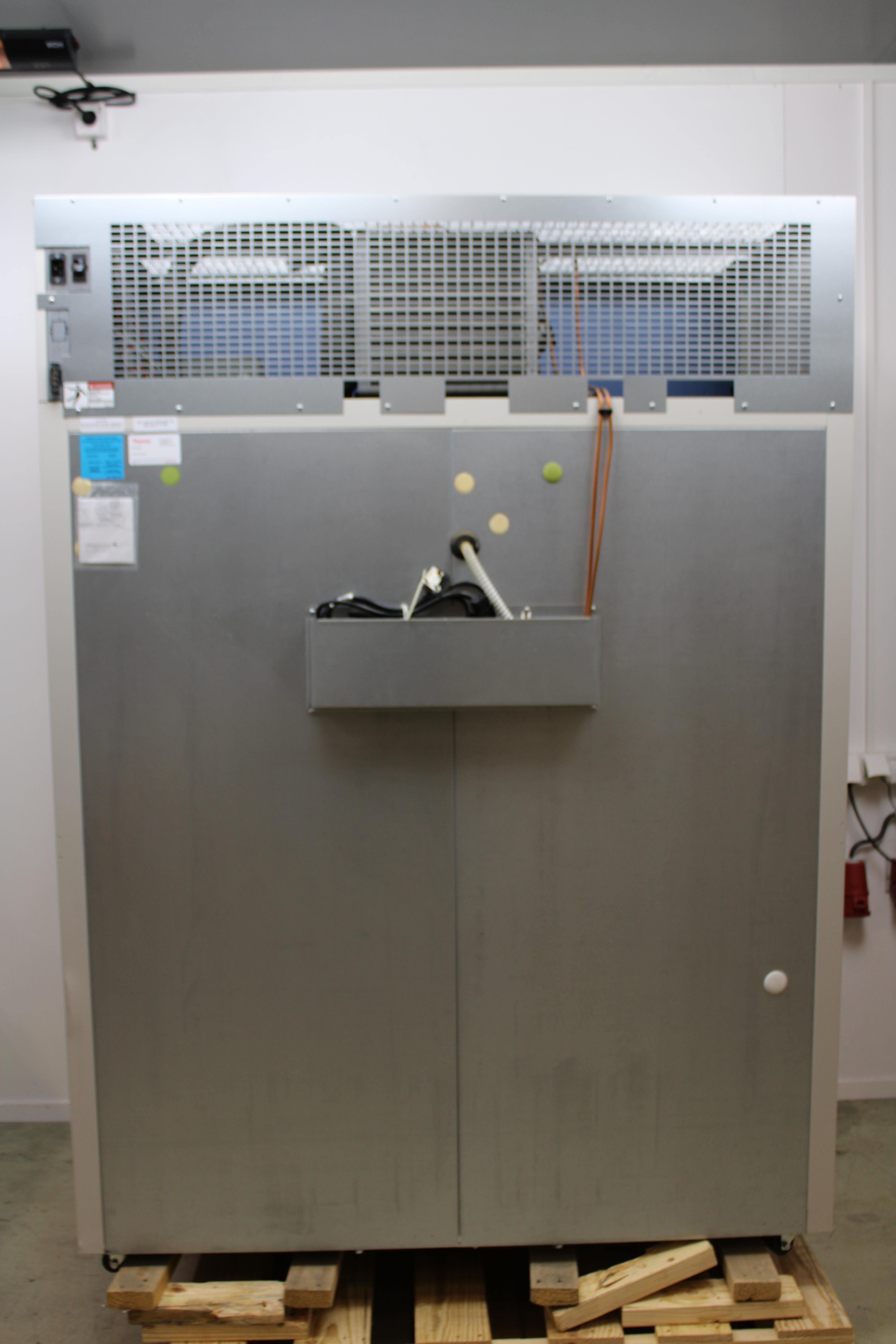 Thermo RGL5004W High-Performance Lab Refrigerator 51.1 cu. ft. Storage