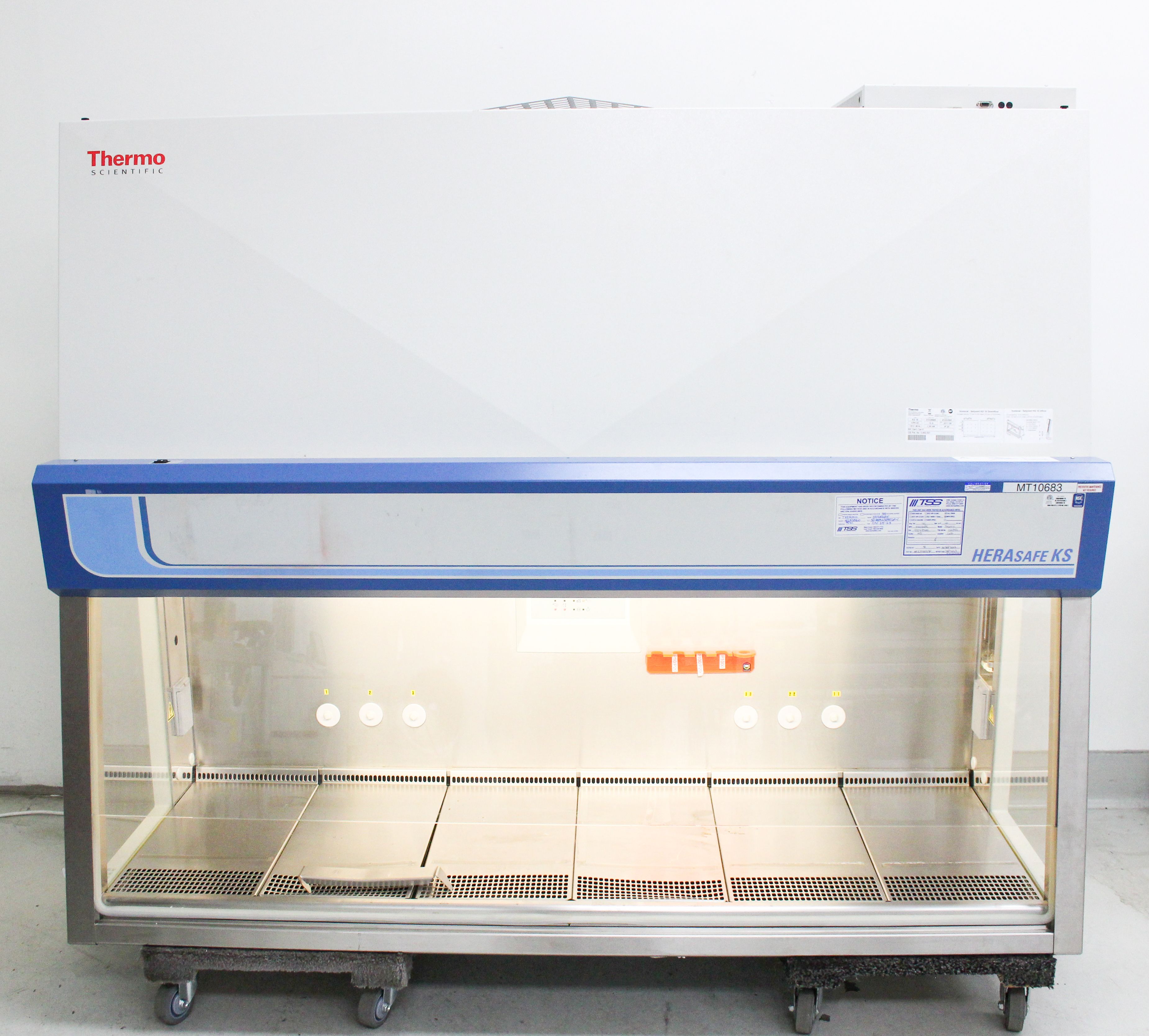 Thermo HERAsafe KS 18 6ft Biosafety Cabinet Class II A2 Needs