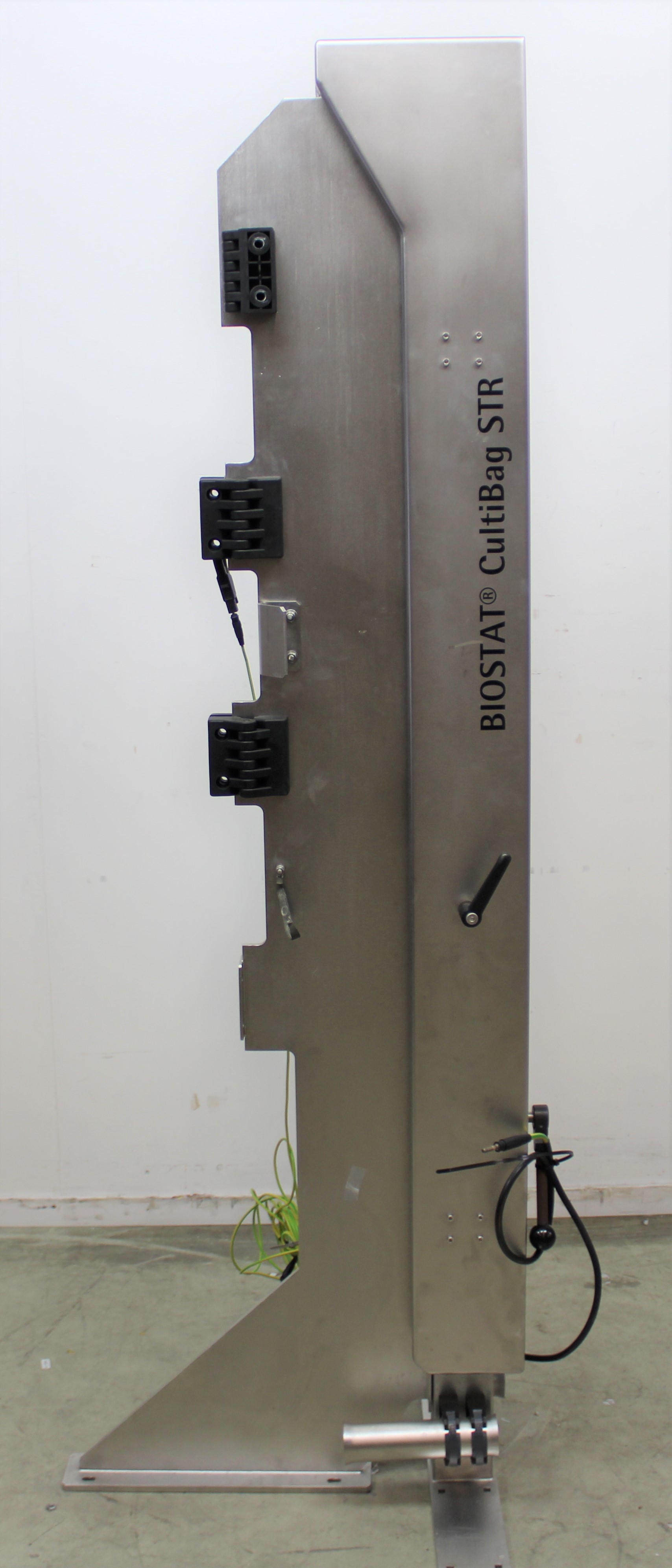 GE Healthcare CultiBag STR Bioreactor System - Needs Repair for Parts