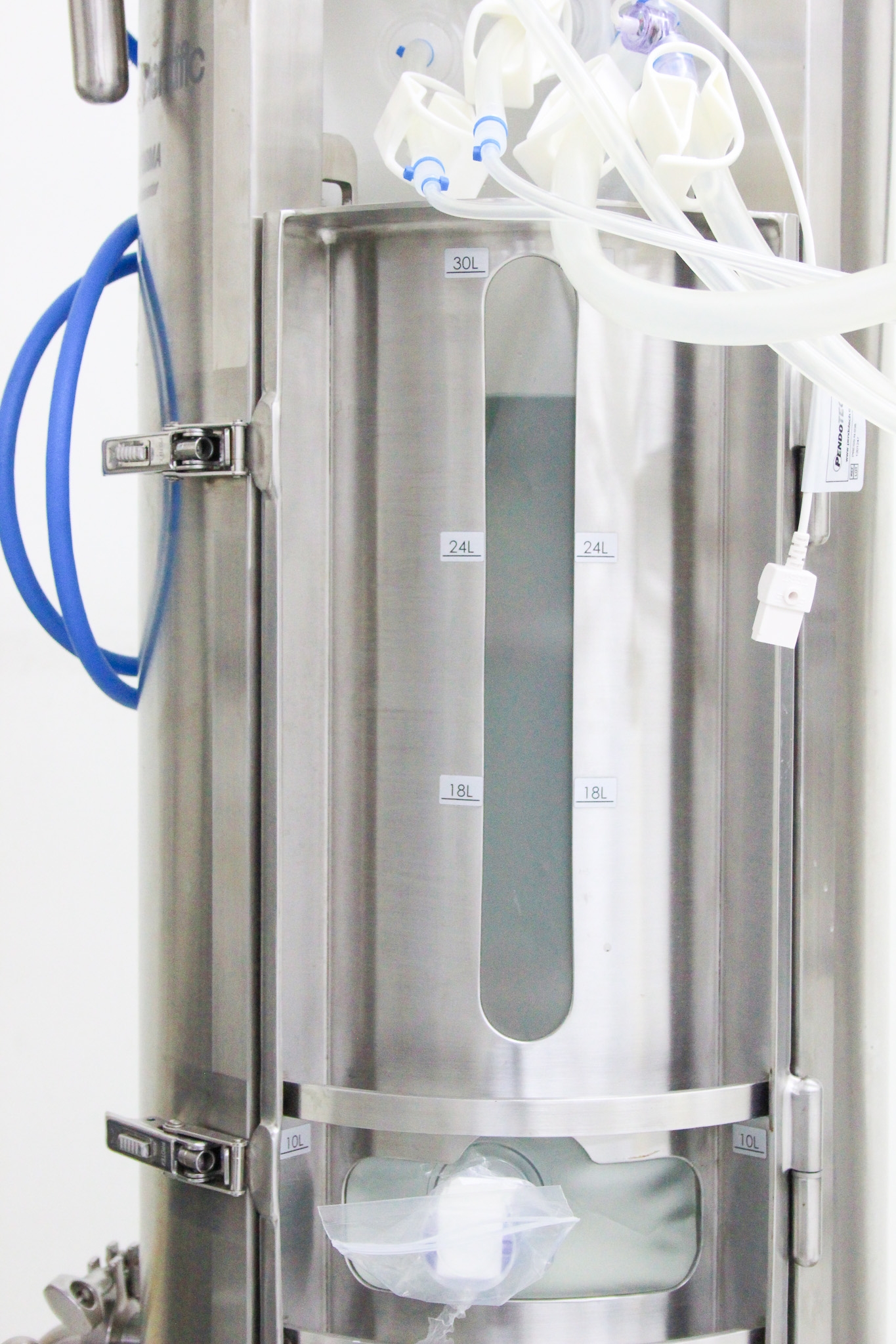 Thermo G3Lite Bioreactor Controller with 30L Fermentor Open Architecture
