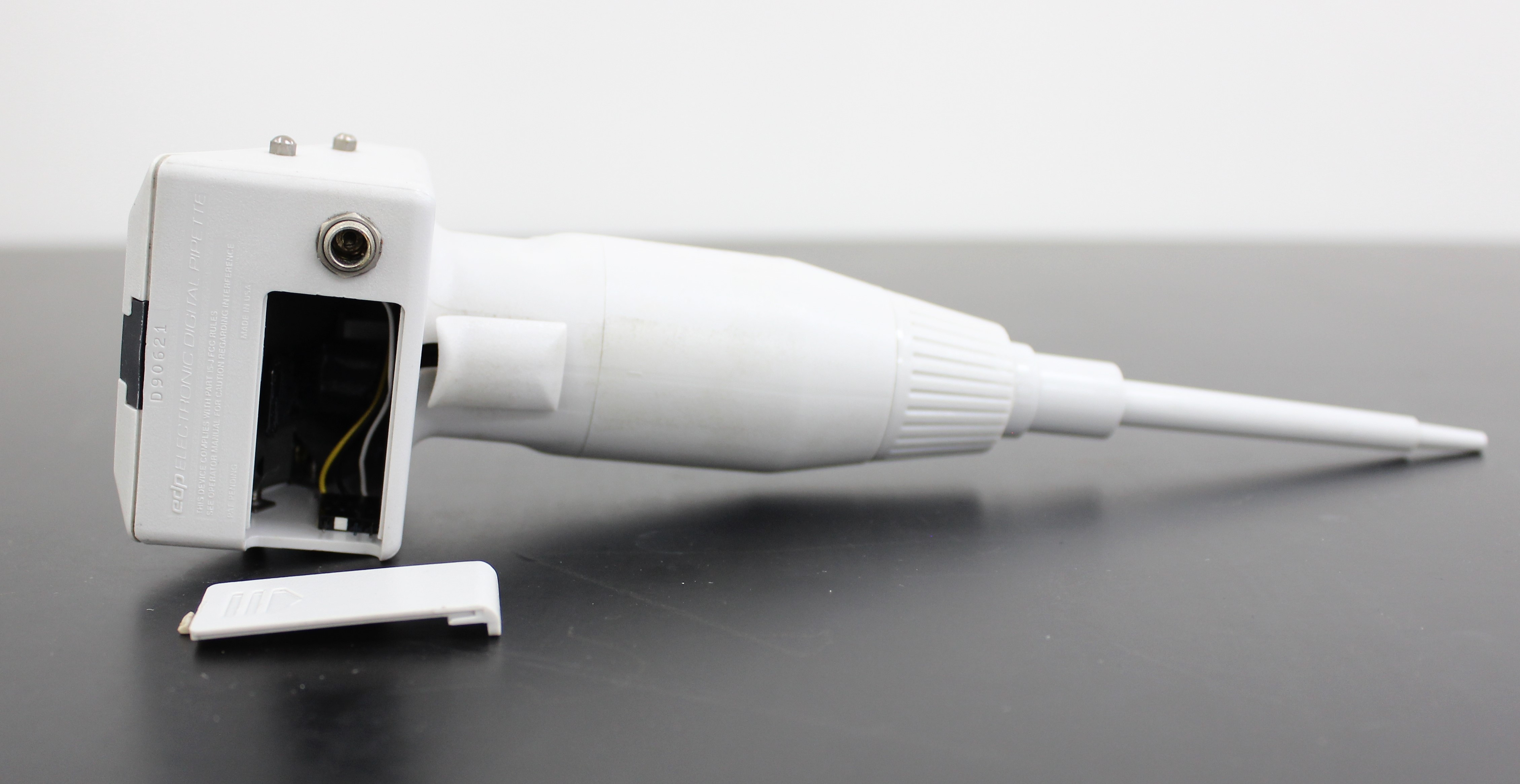 Rainin EDP 100ul Electronic Pipettor Liquid Handling Requires Repair