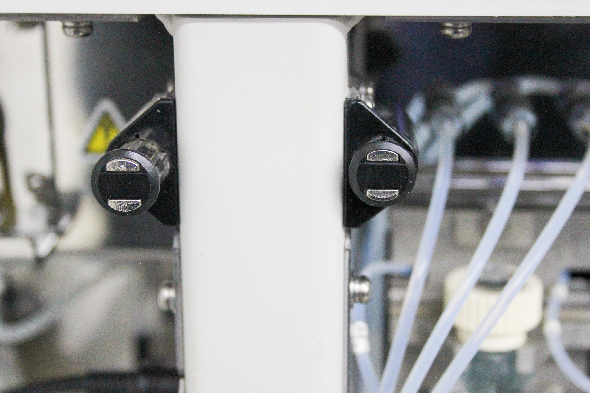 Beckman AU680 Chemistry Analyzer High Throughput Lab Equipment Used