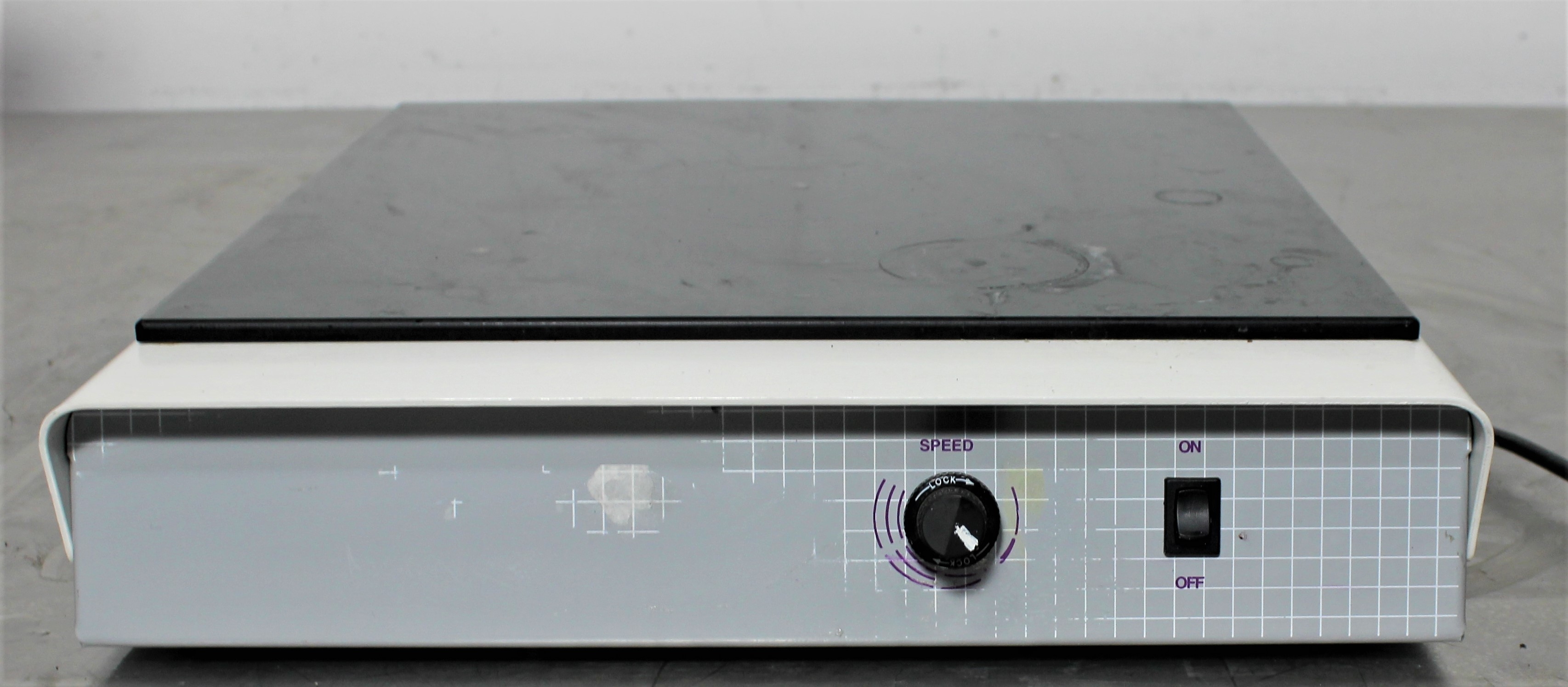 Thermolyne S45625 Magnetic Stirrer Homogenizer Stirrer 5-Place 1000ml Capacity