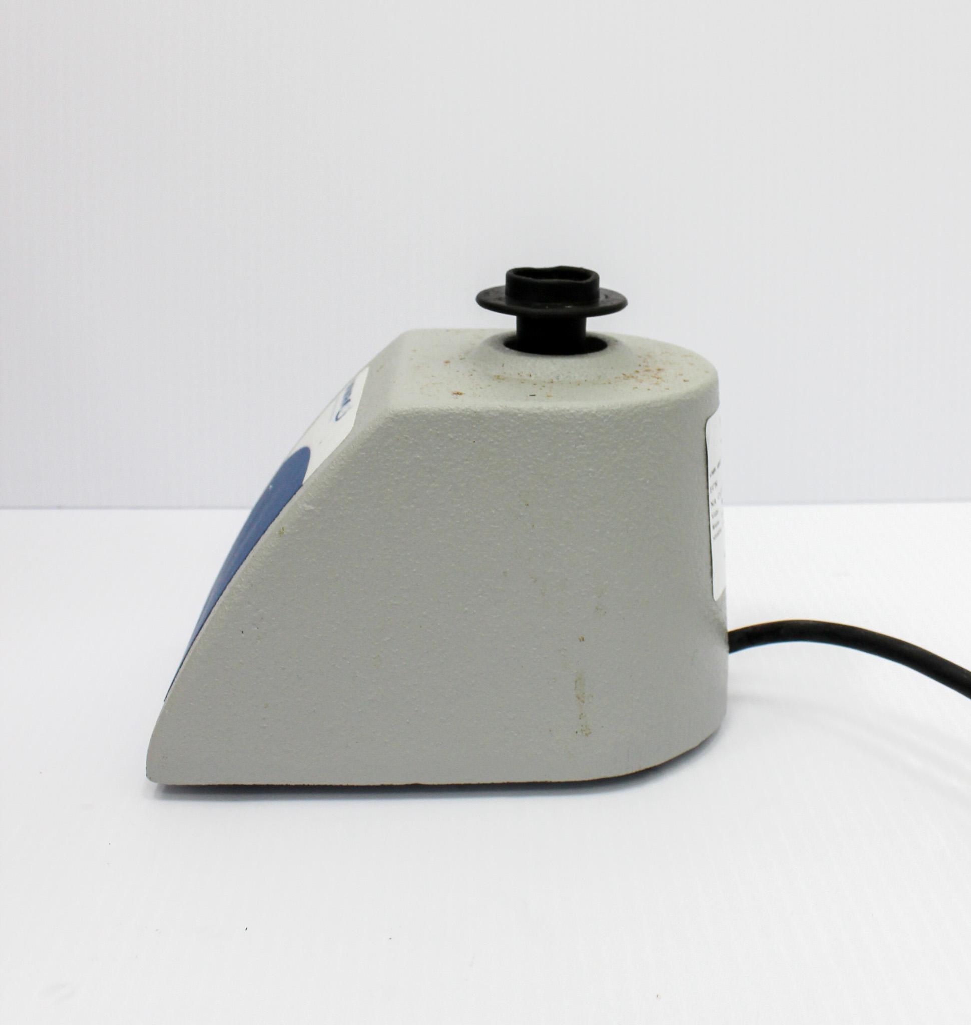 VWR 945302 Touch Vortex Mixer Small Benchtop High-Speed Mixing 3200RPM