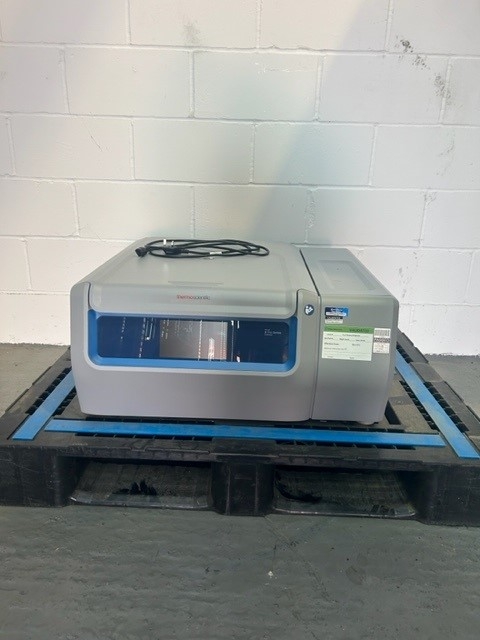 Thermo Sorvall X4R Pro Centrifuge Floor Model - High Capacity & Speed