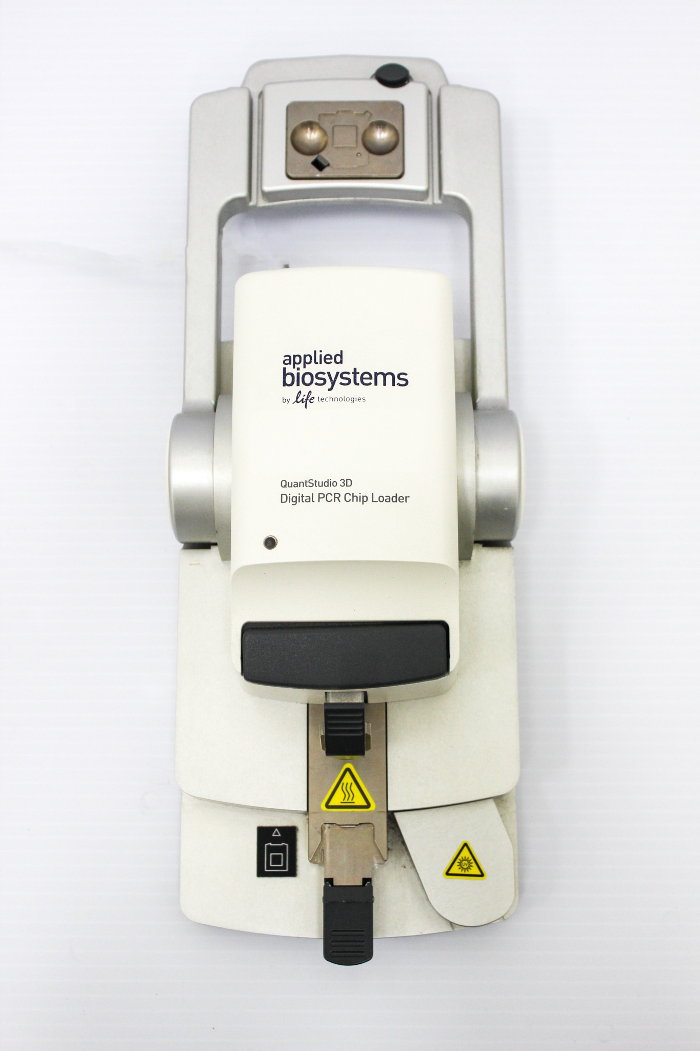 Applied Biosystems Digital PCR Chip Loader Quant Studio 3D for qPCR Analysis